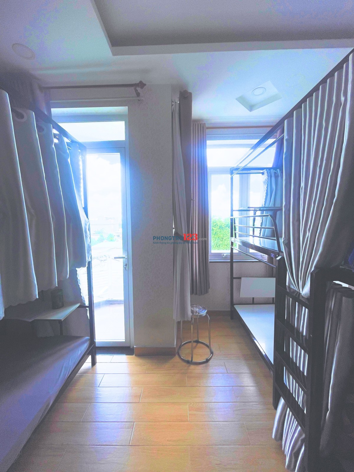 KTX GIÁ RẺ THỦ ĐỨC GẦN ĐẶNG VĂN BI, CHỢ THỦ ĐỨC, ĐẠI HỌC KIẾN TRÚC – PHÒNG RỘNG, TỦ ĐỒ SIÊU TO DÀNH