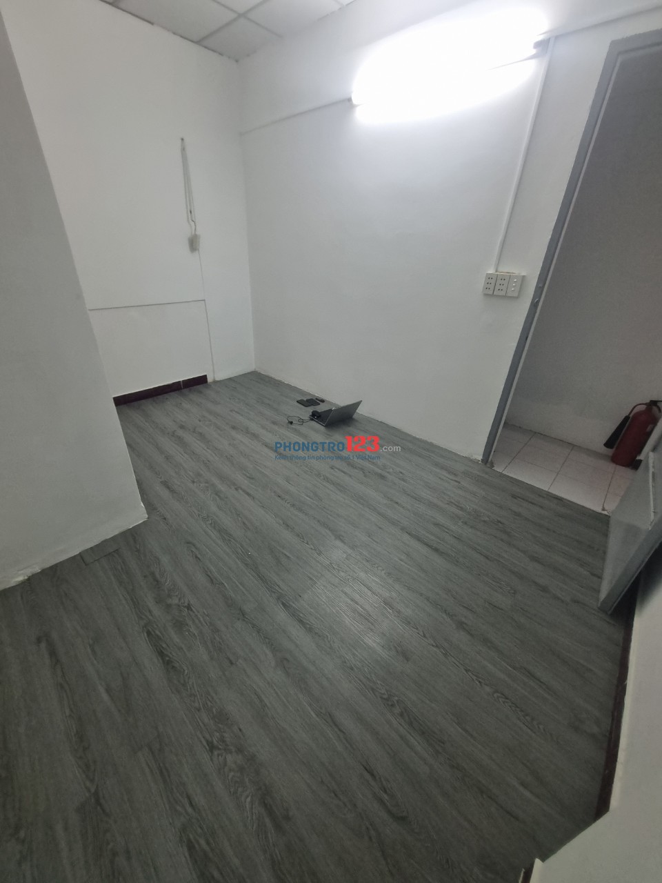 Phòng trọ 1 người Phú Nhuận máy lạnh Nguyễn Trọng Tuyển