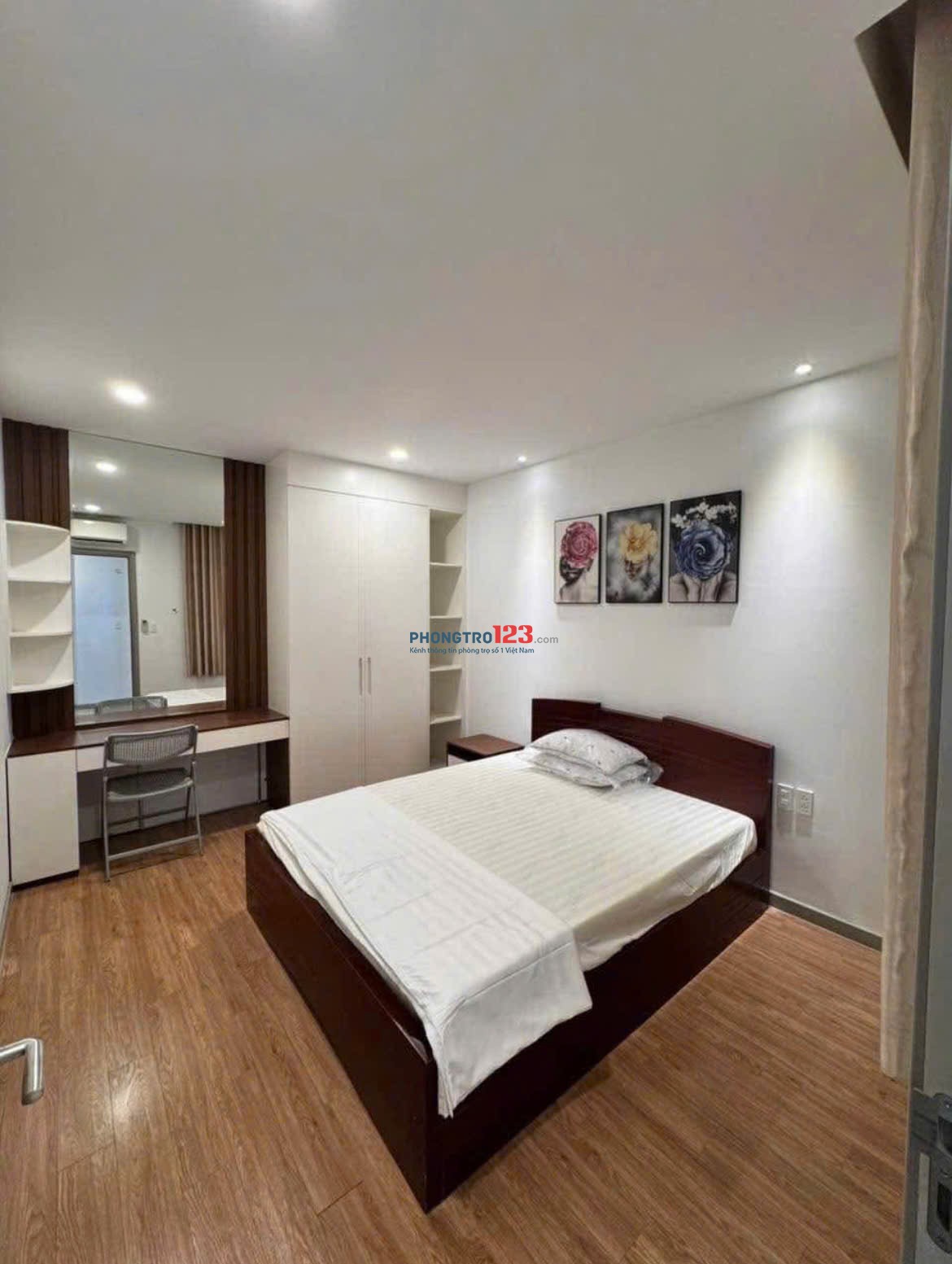 Chung cư Cao Cấp Botanica, Hồng Hà, Tân Bình: 81m2, 2p ngủ, NTCC, 17tr/th