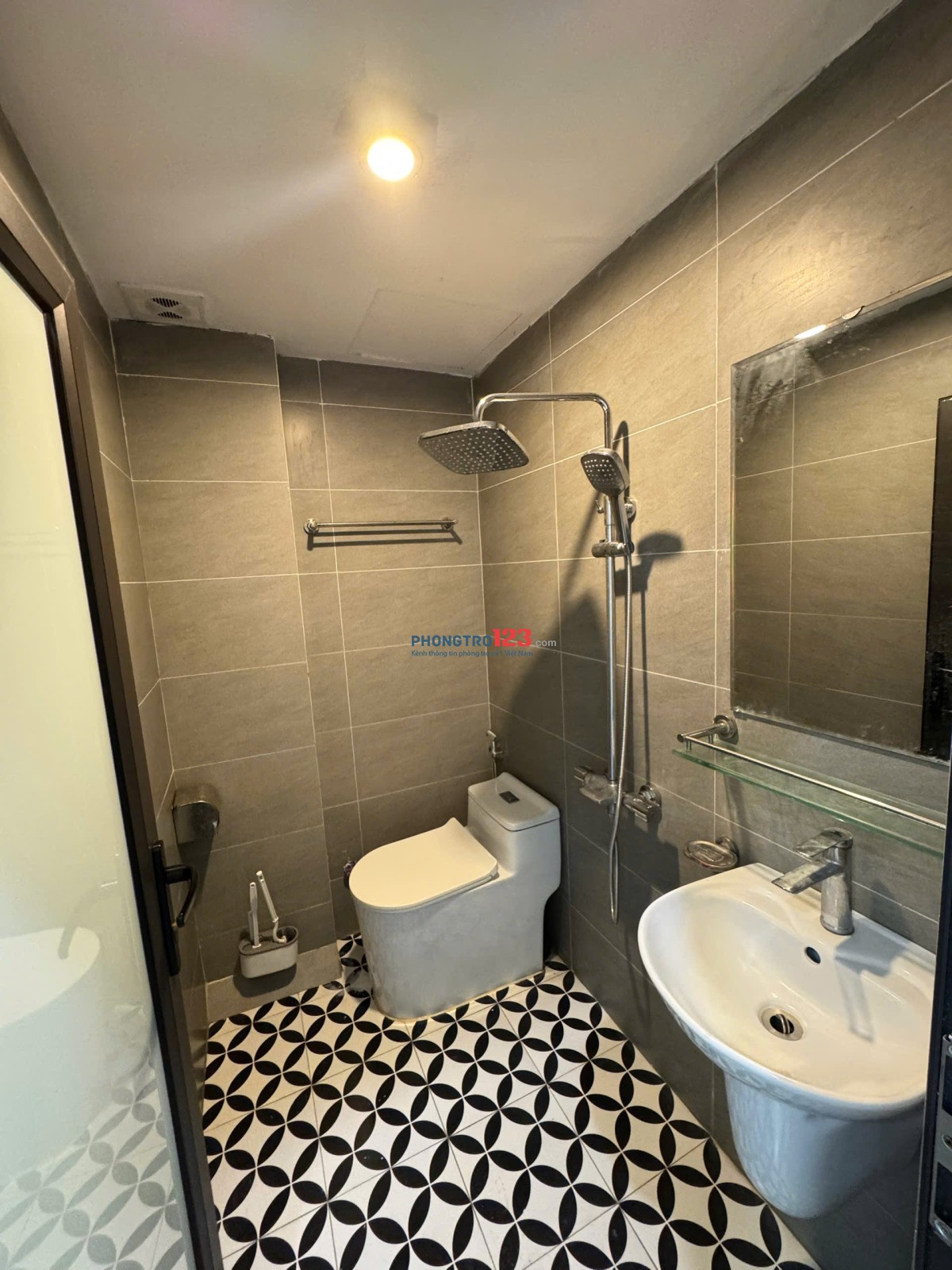 CẦU GIẤY căn hộ 4tr7-5tr3. có giảm giá