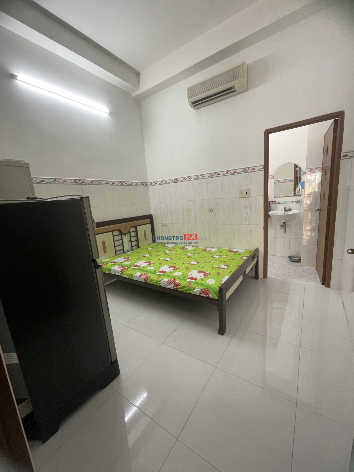 Cho thuê phòng sạch đẹp đầy đủ tiện nghi - Đoàn Văn Bơ, quận 4