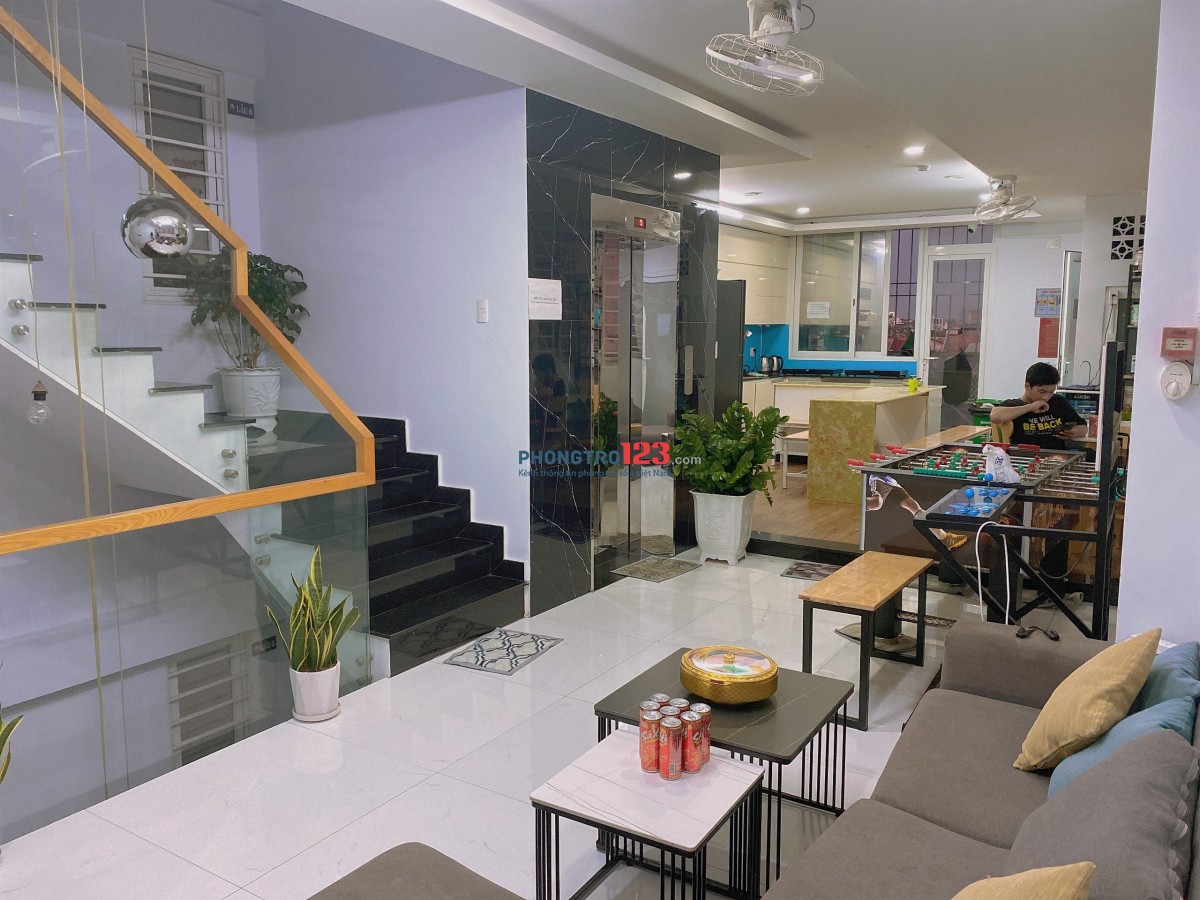 KTX Cao Cấp Happy House Giá Hạt Rẻ 1tr4/Tháng – Full Tiện Nghi – Free Điện Nước WF. Tại Phú Nhuận