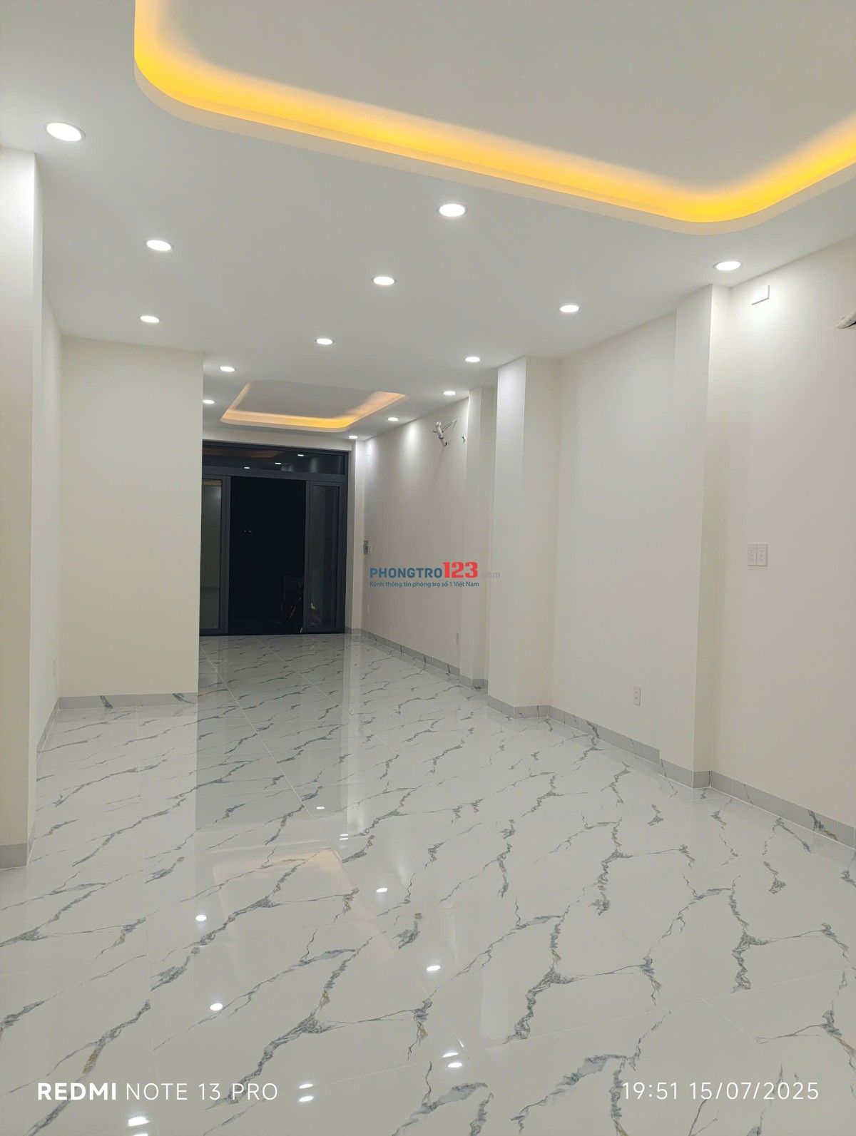 CHO THUÊ MẶT BẰNG TẦNG TRỆT - NHÀ MỚI XÂY, ƯU TIÊN LÀM VĂN PHÒNG