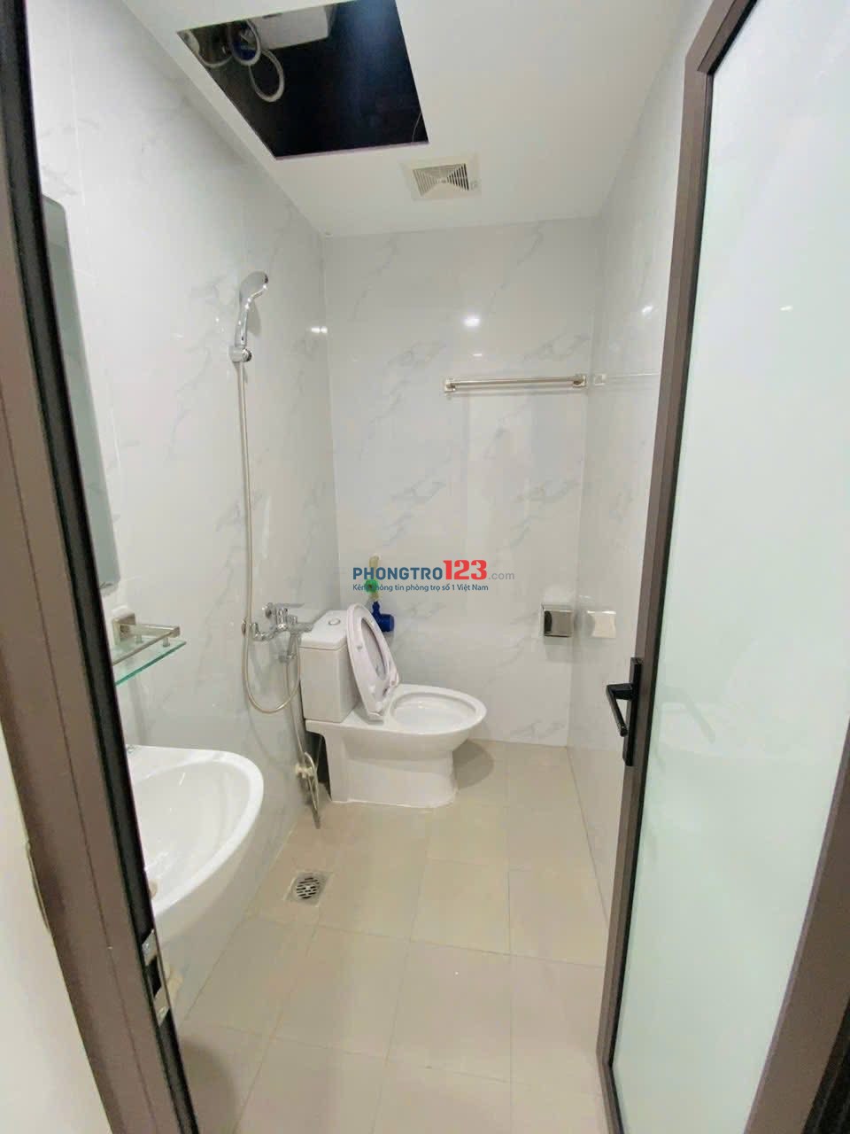 Duplex Không giới hạn người ở Full NT Mới có cửa sổ thoáng gió Đặng Thuỳ Trâm gần ĐH Văn Lang cs 2,3