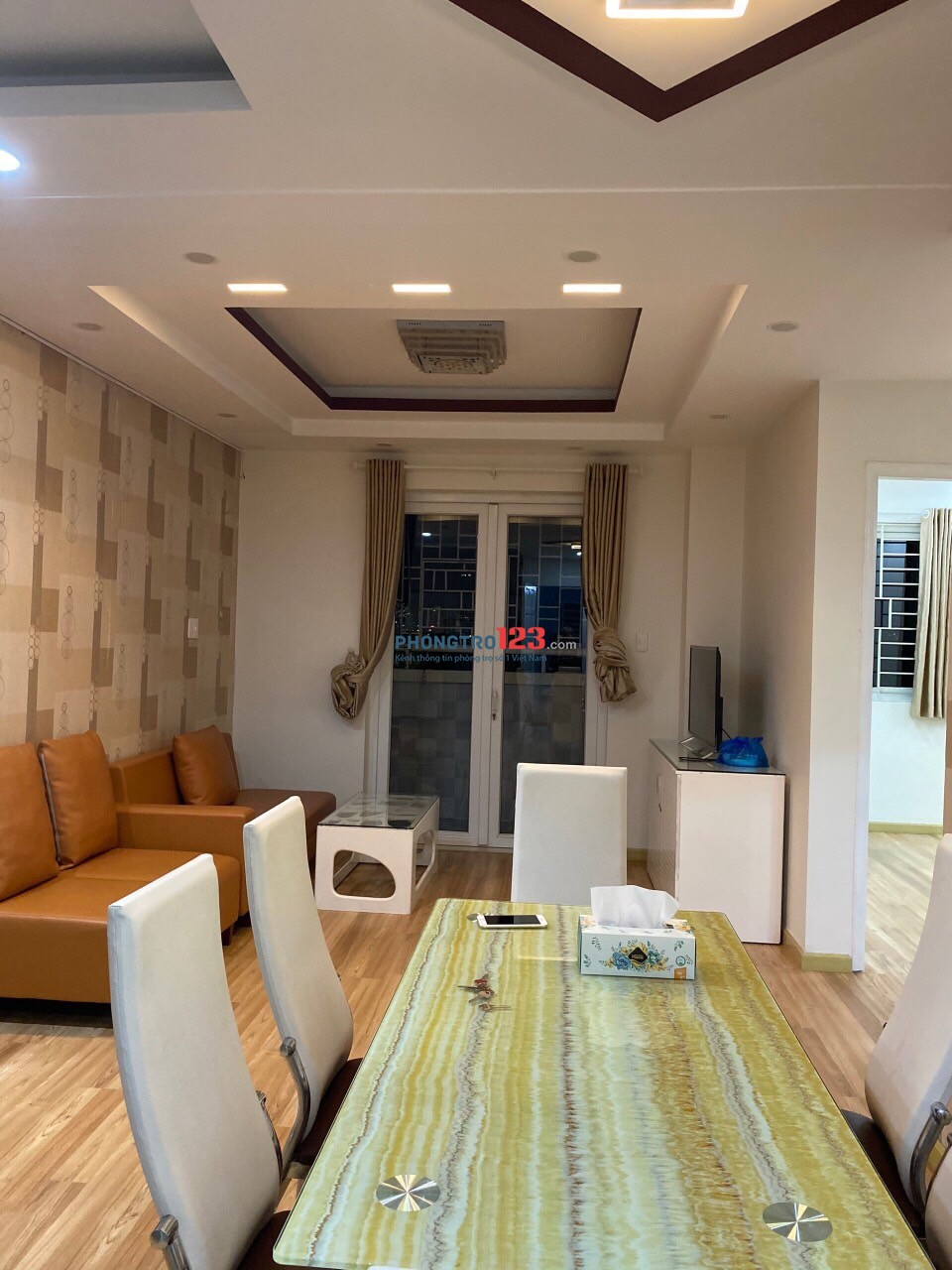 CHO THUÊ PHÒNG ĐẦY ĐỦ NỘI THẤT TRONG CĂN HỘ CHUNG CƯ 590 CMT8, QUẬN 3