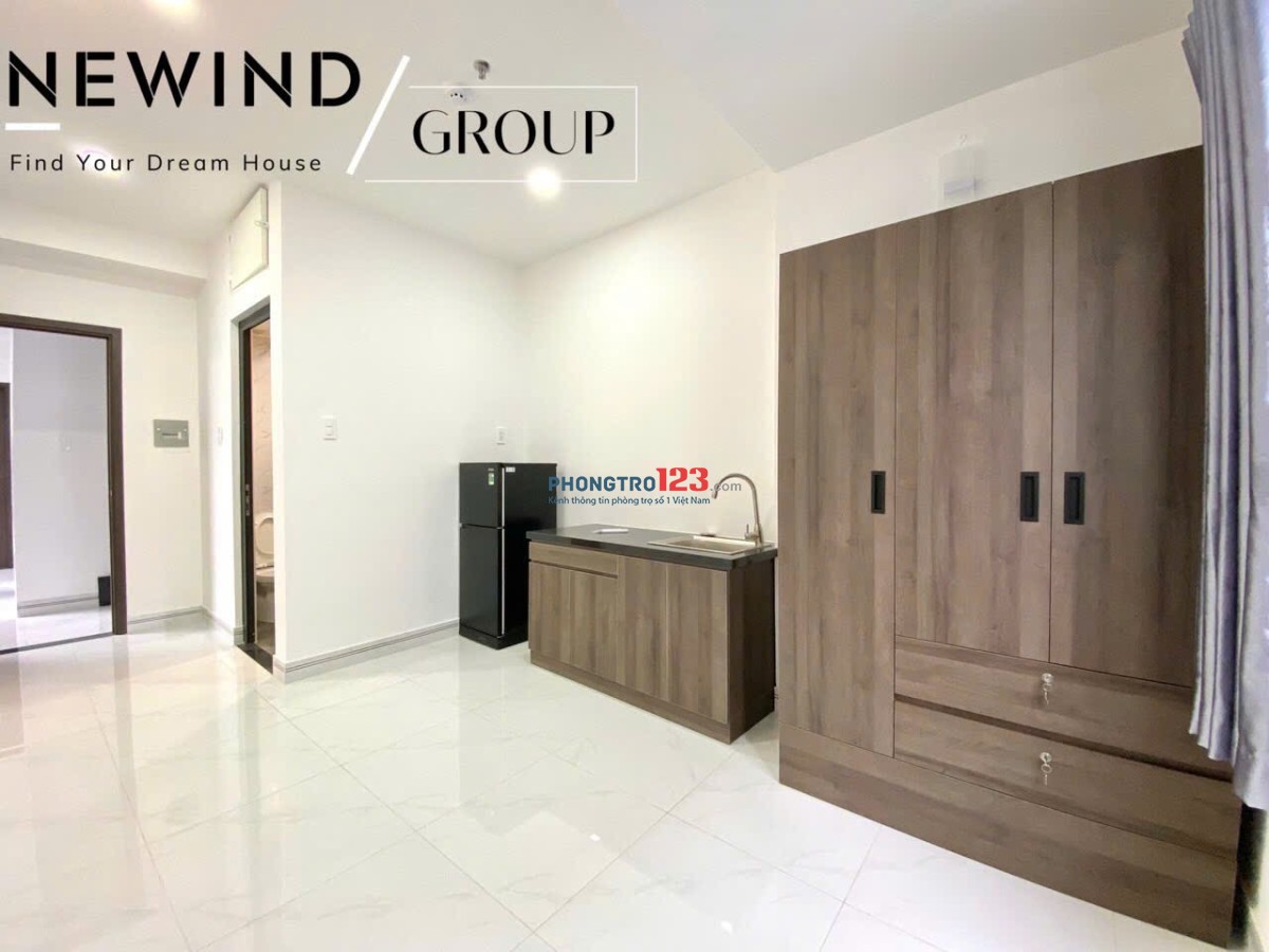 STUDIO BAN CÔNG FULL NỘI THẤT P.TÂN KIỂNG Q7 GẦN CRESENT MALL, LOTTE, RMIT, TDTU, Q1-4-8