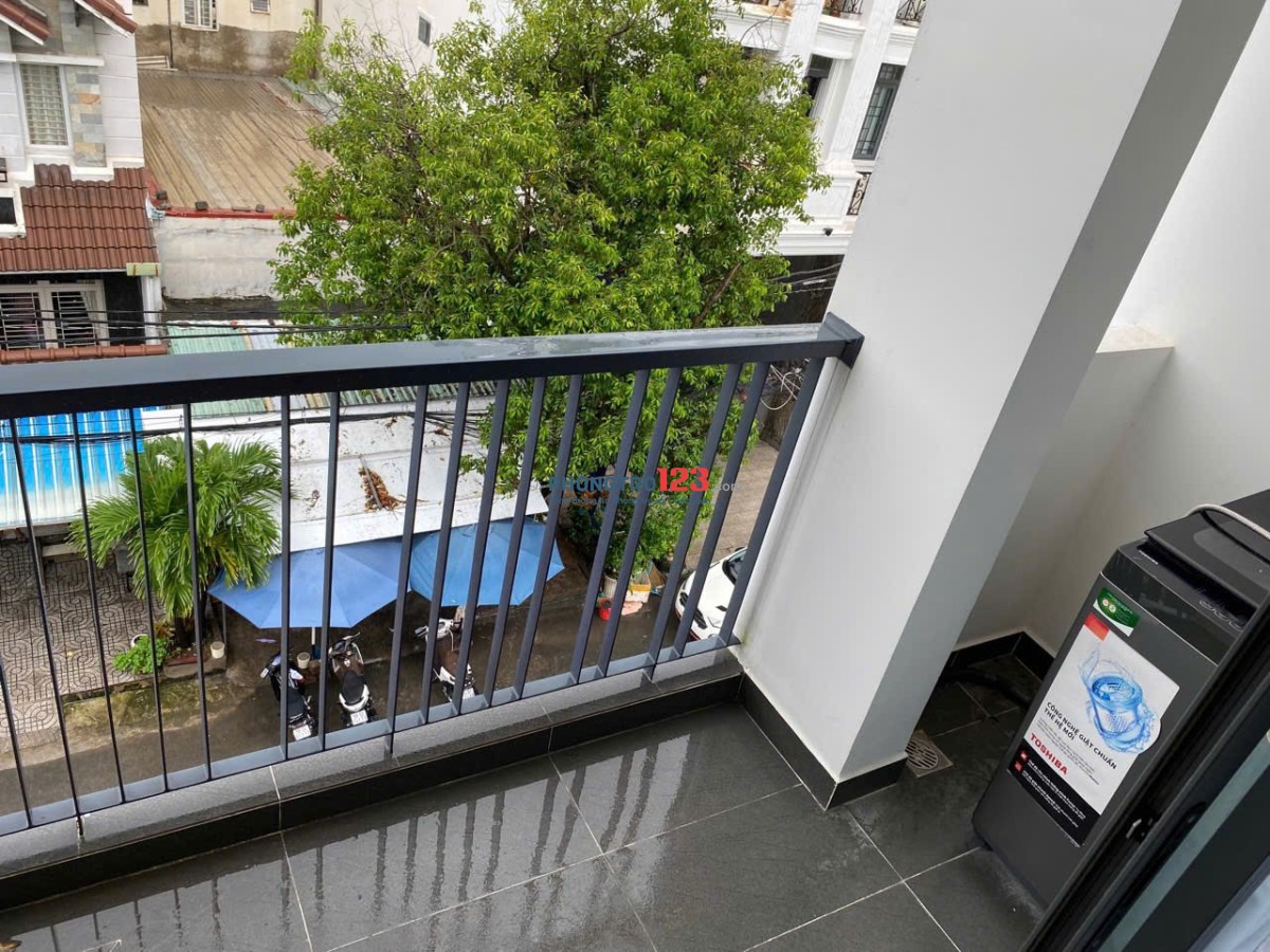 STUDIO BAN CÔNG FULL NỘI THẤT P.TÂN KIỂNG Q7 GẦN CRESENT MALL, LOTTE, RMIT, TDTU, Q1-4-8