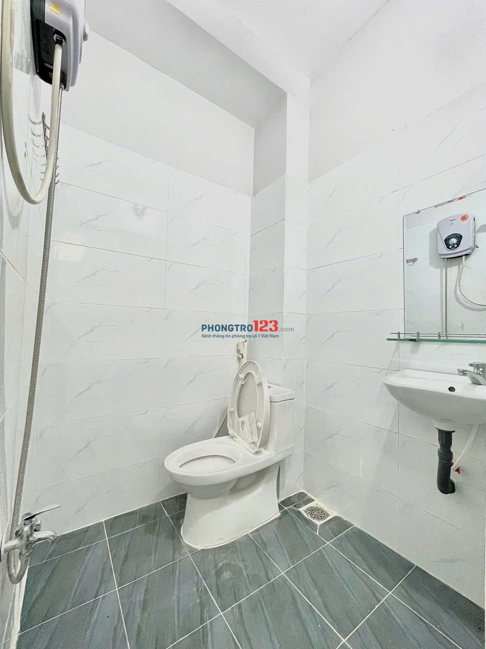 STUDIO FULL NỘI THẤT – PHÓ ĐỨC CHÍNH, BÌNH THẠNH – BAN CÔNG LỚN – GẦN LANMARK 81, ĐH HOA SEN, QUẬN1
