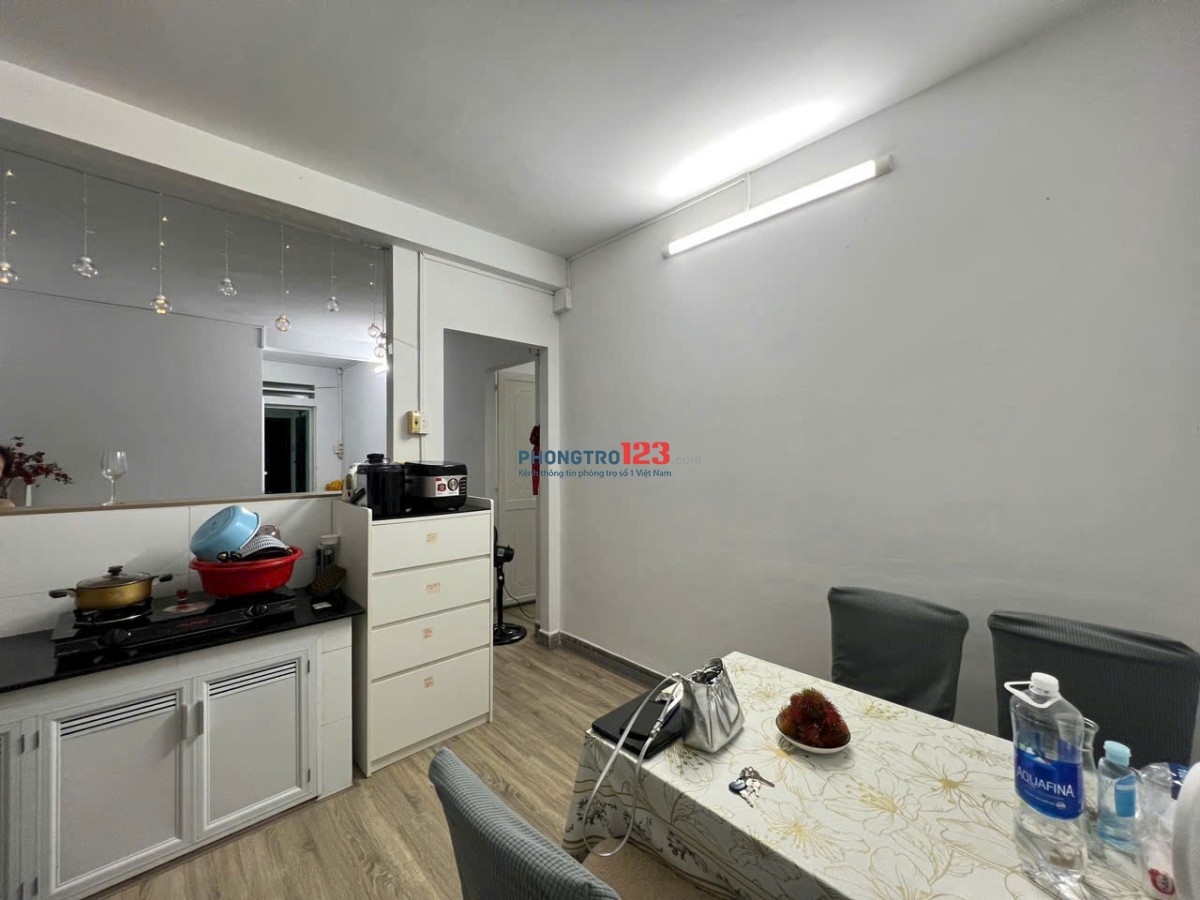 Chung cư 590, CMT8, Phường 11, Quận 3: 80m2, 2p ngủ, Nt, 11tr/th
