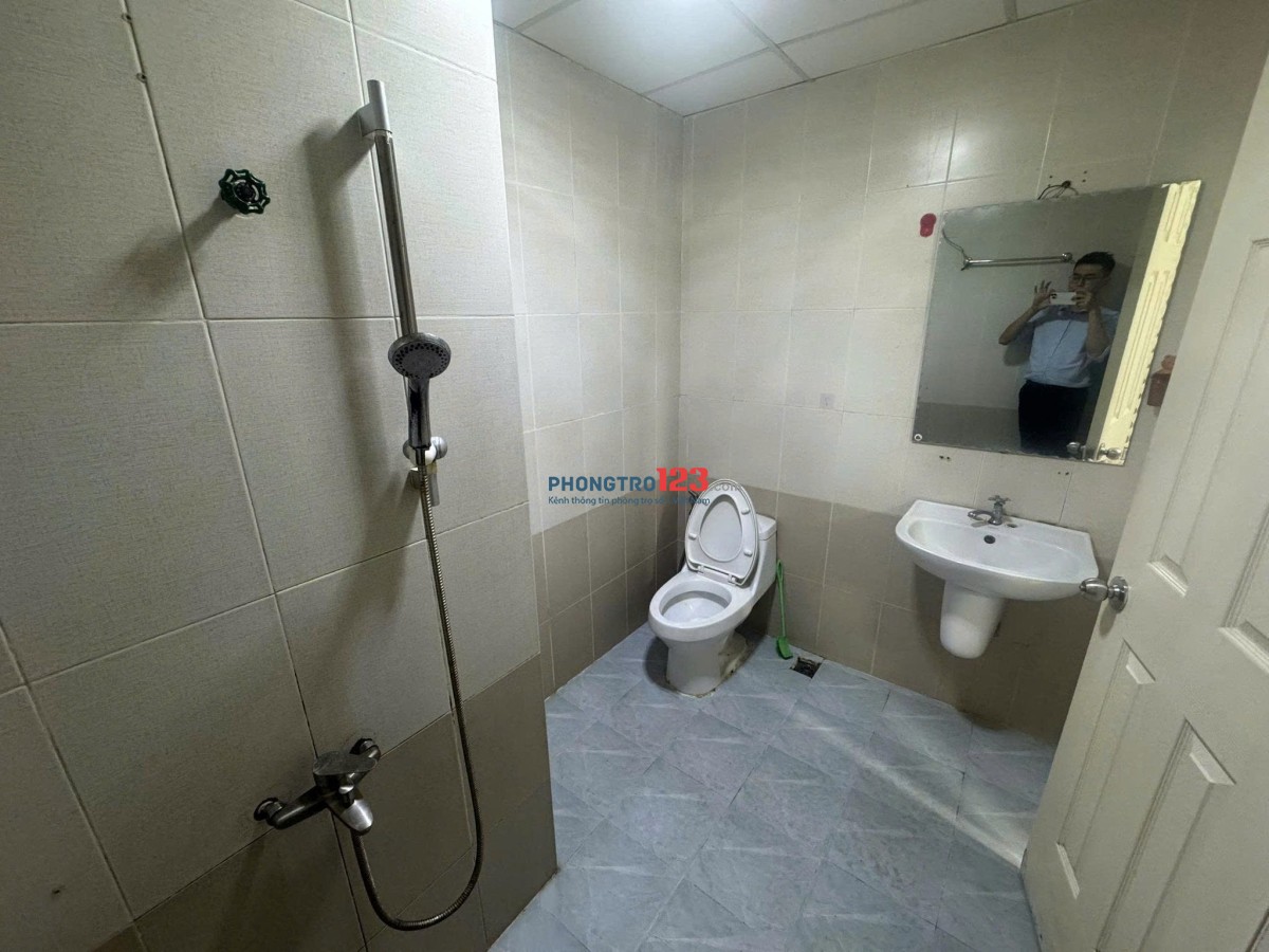 Chung Cư Ngô Gia Tự Quận 10 : 2p ngủ, 75m2, 10tr/th