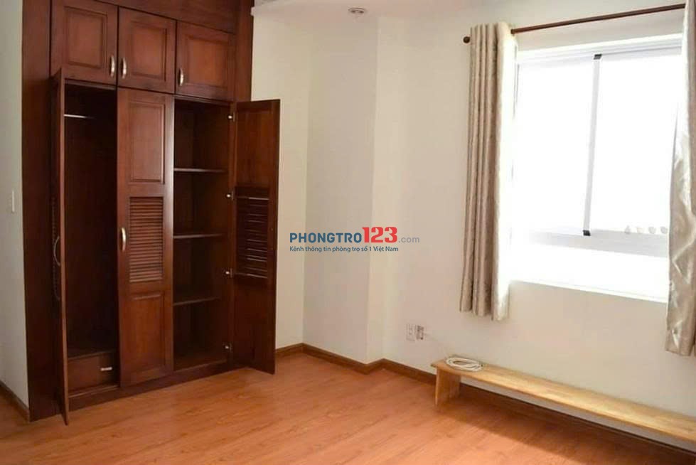 Chung cư Phan Văn Trị, Lê Hồng Phong, Q5:80m2, 2p ngủ, 2wc, 12tr/th