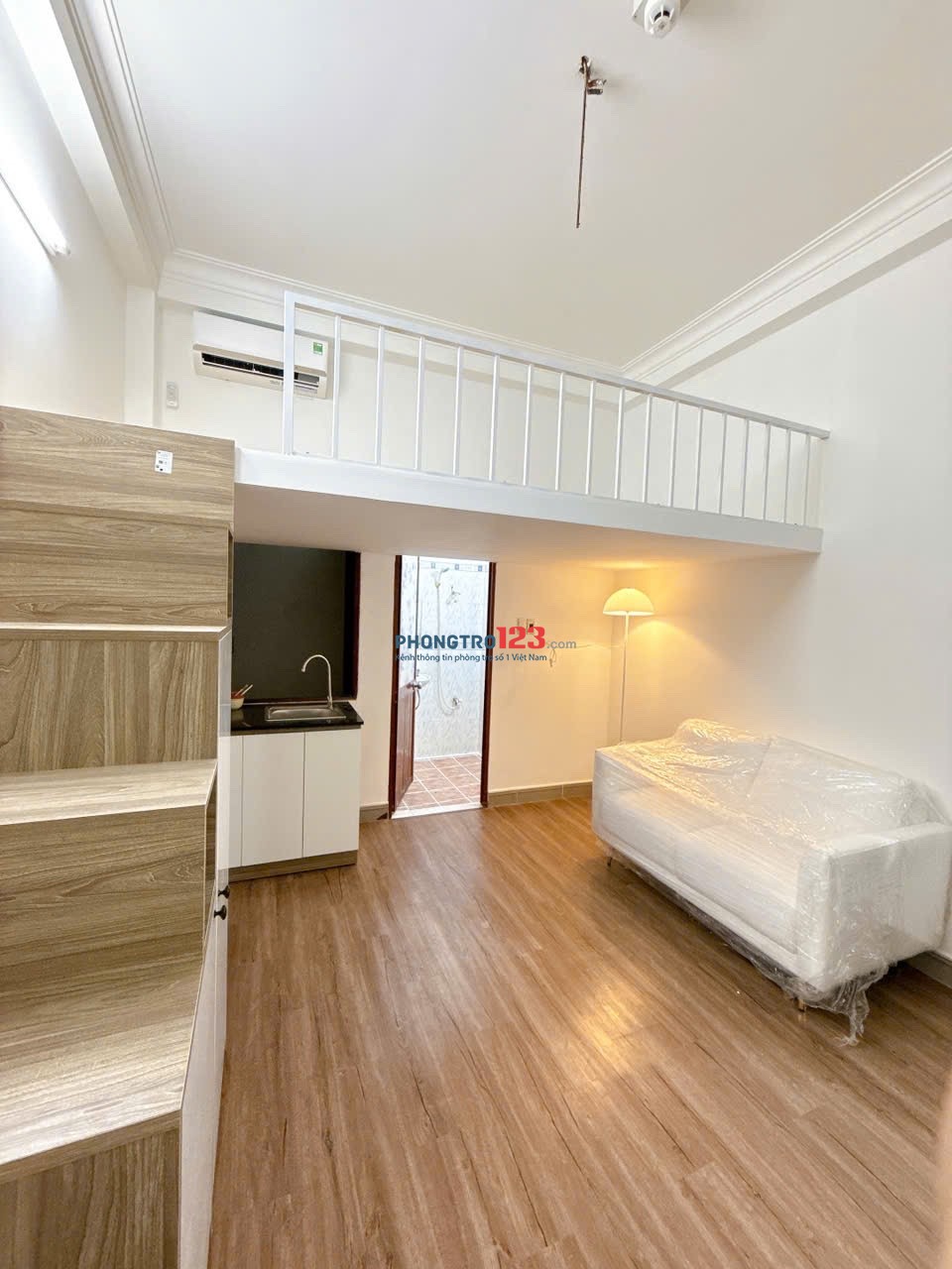 CHO THUÊ CĂN HỘ DUPLEX – CỬA SỔ TRỜI – CỘNG HÒA, P4, TÂN BÌNH