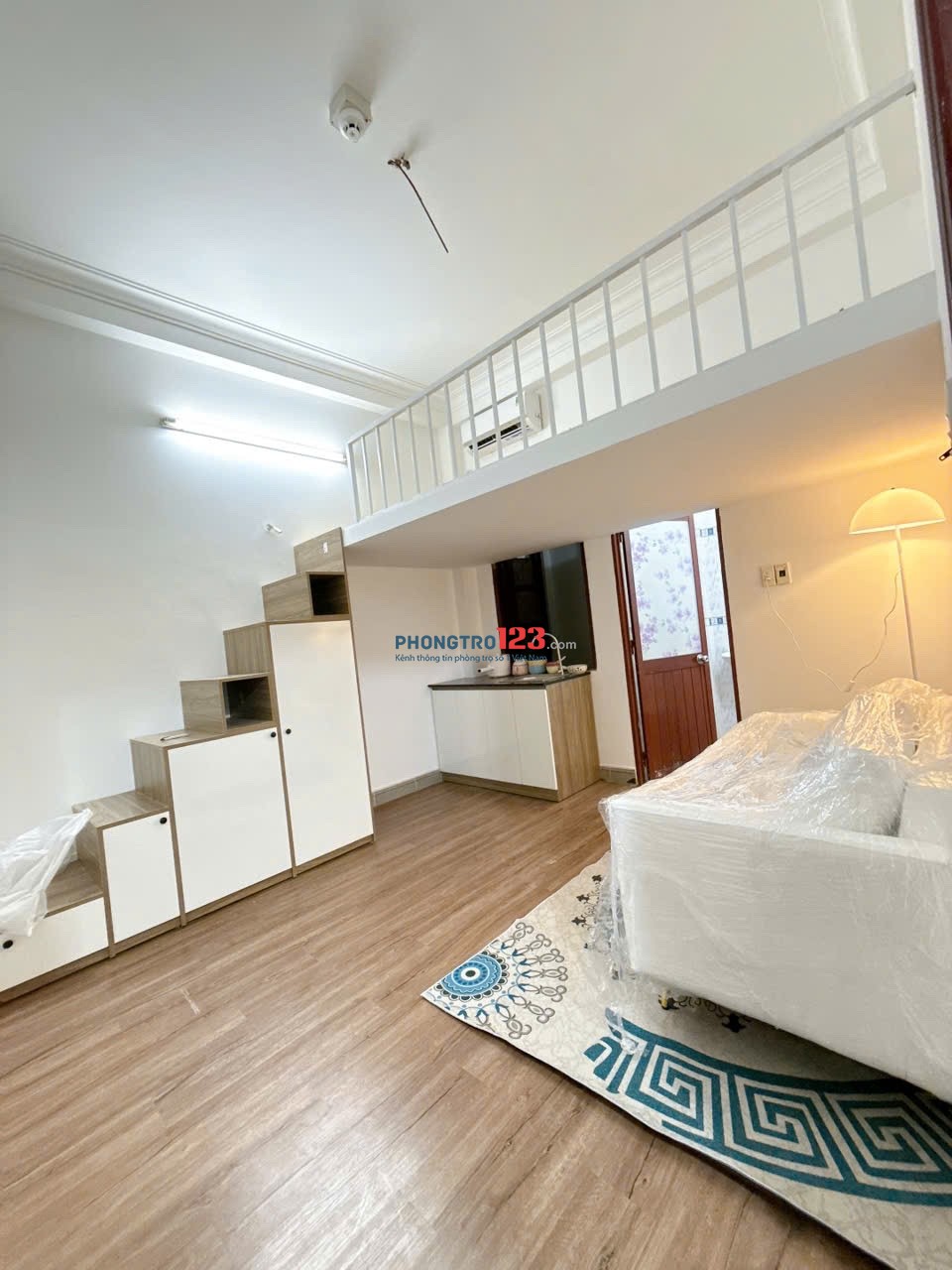 CHO THUÊ CĂN HỘ DUPLEX – CỬA SỔ TRỜI – CỘNG HÒA, P4, TÂN BÌNH