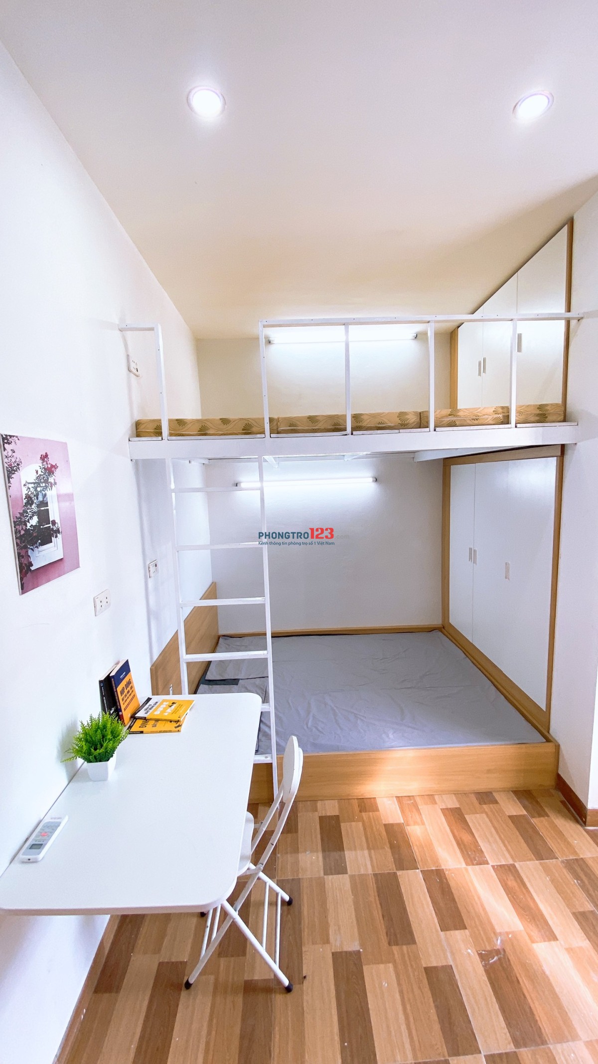 Cho thuê căn CCMN 2 không gian ngủ Full đồ, có gác, cửa sổ ngõ 21 Lê Văn Lương