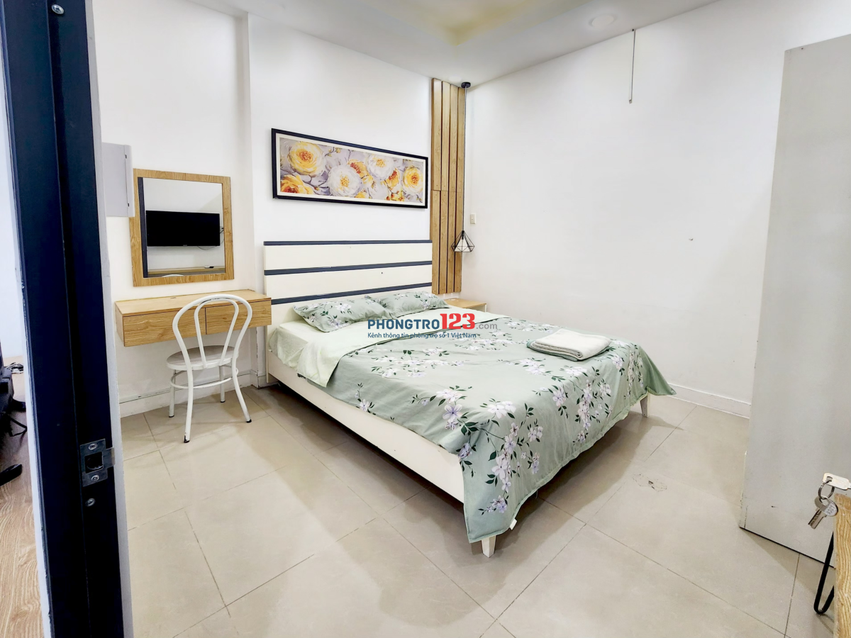 Căn hộ 1PN đầy đủ nội thất, gần Sân bay