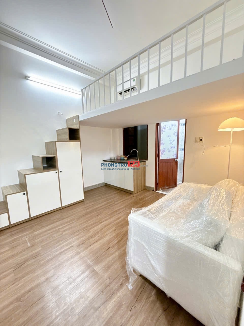 CHO THUÊ CĂN HỘ DUPLEX – CỬA SỔ TRỜI – CỘNG HÒA, P4, TÂN BÌNH