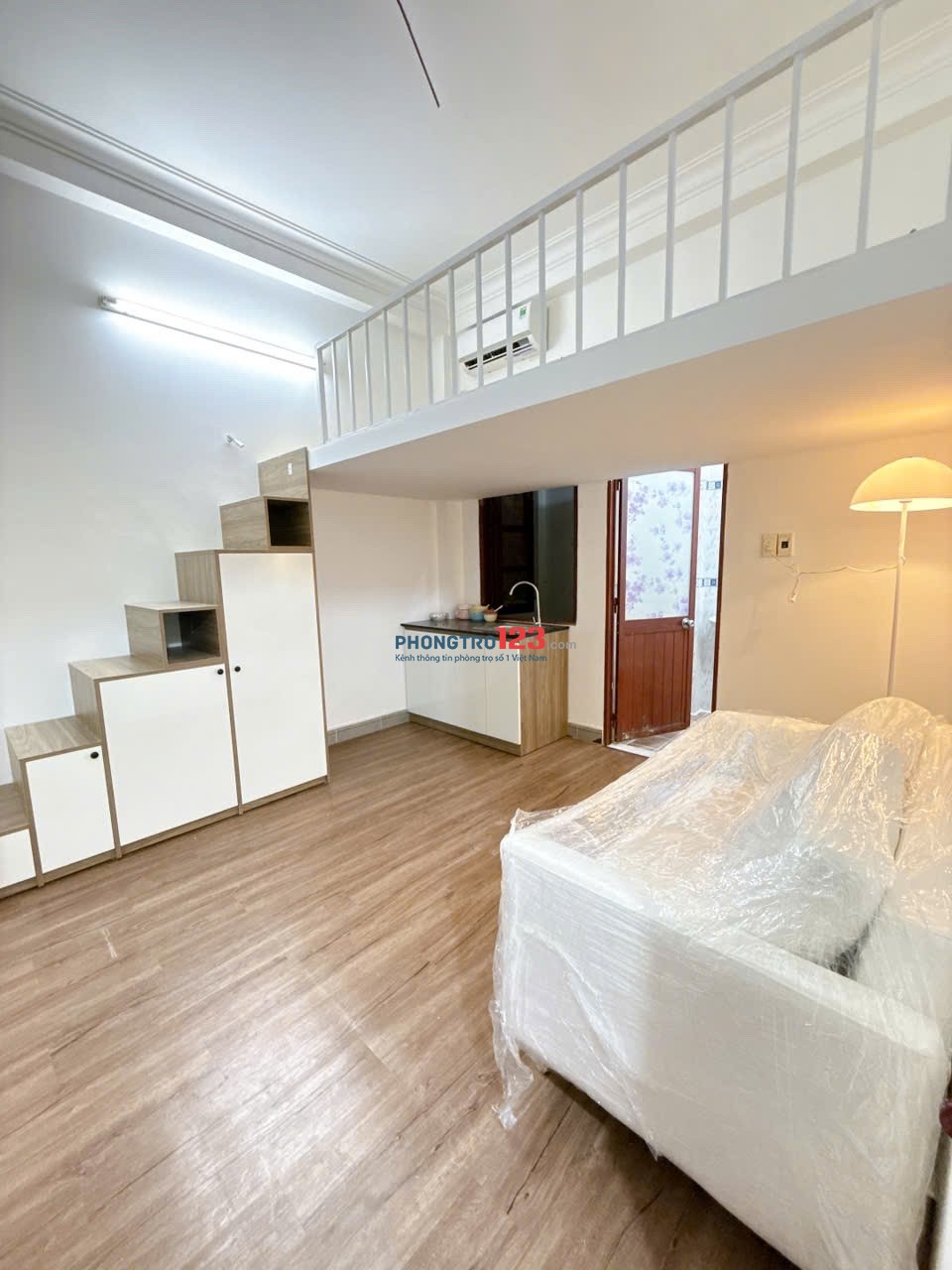 CHO THUÊ CĂN HỘ DUPLEX – CỬA SỔ TRỜI – CỘNG HÒA, P4, TÂN BÌNH