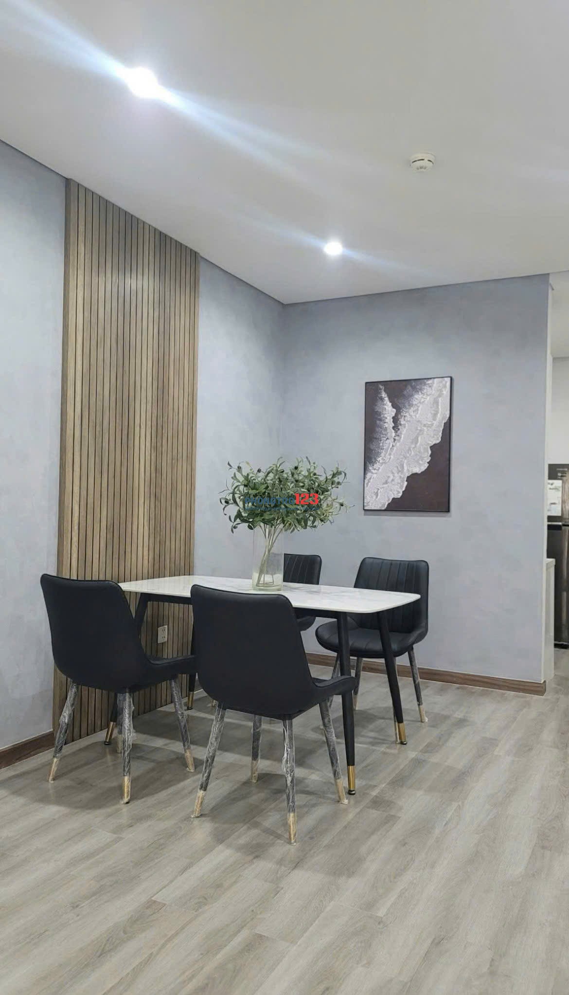 PN-Techcons, Căn hộ CC Hoa Sứ, Phú Nhuận: 93m2, 2PN, 2WC, NT, 17tr/tháng.