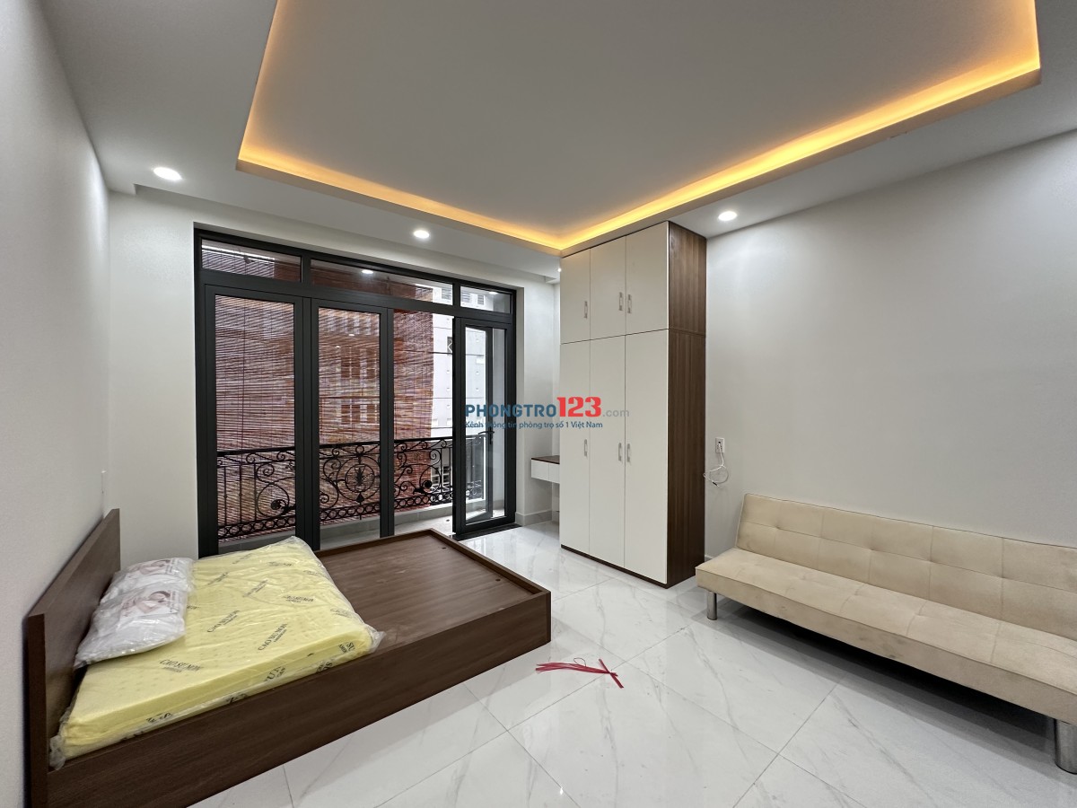  Căn Hộ 1pn tách bếp riêng có ban công thoángv