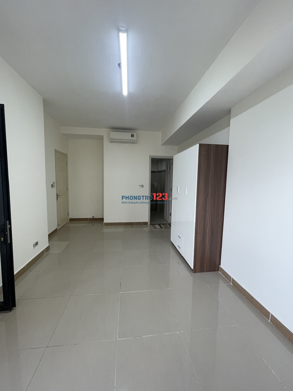 Cho thuê phòng master lớn trong chung cư Đức Khải