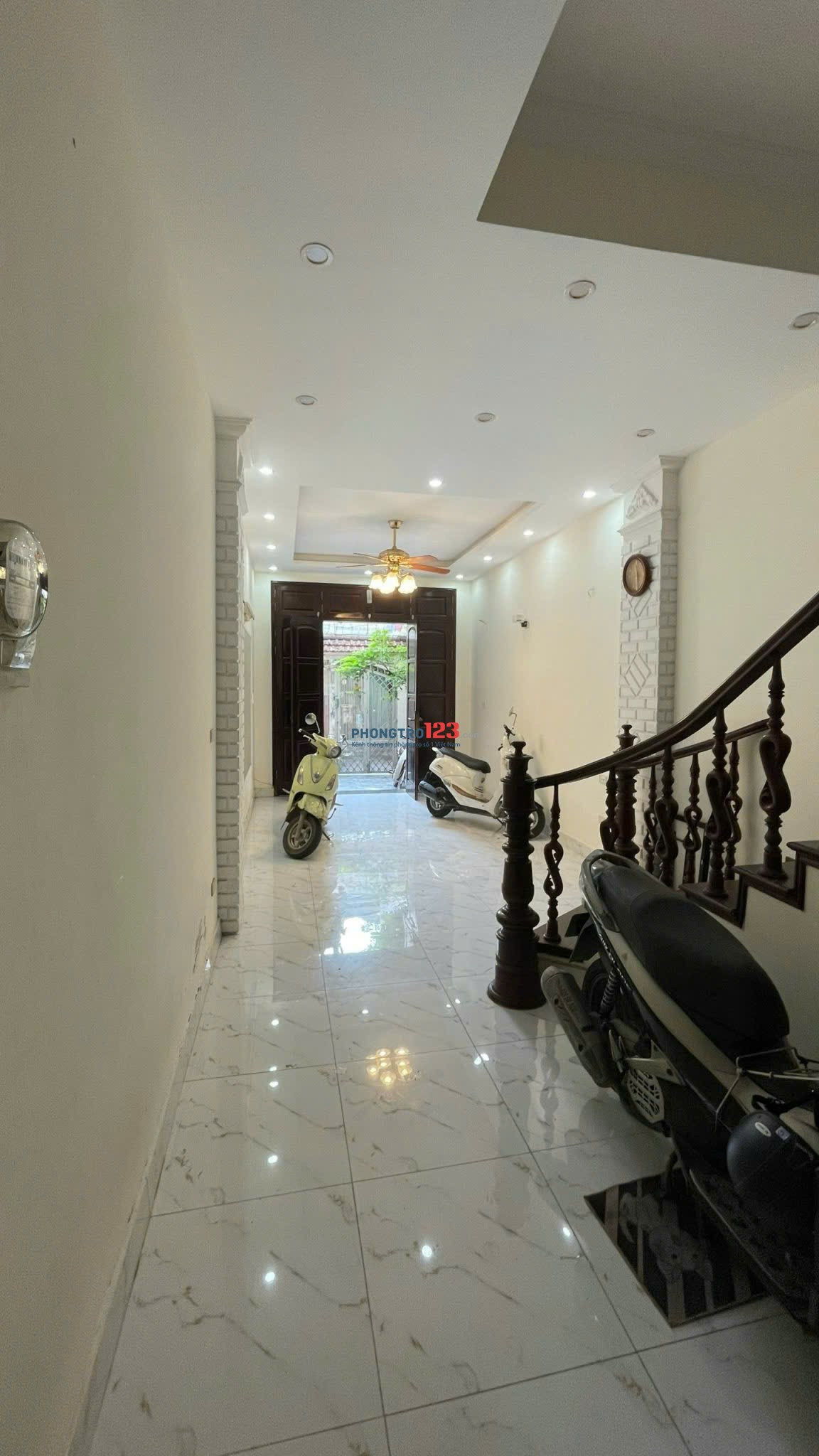 Phòng trọ 30m2 khép kín 470 Nguyễn Trãi, đầy đủ nội thất (tầng 1)