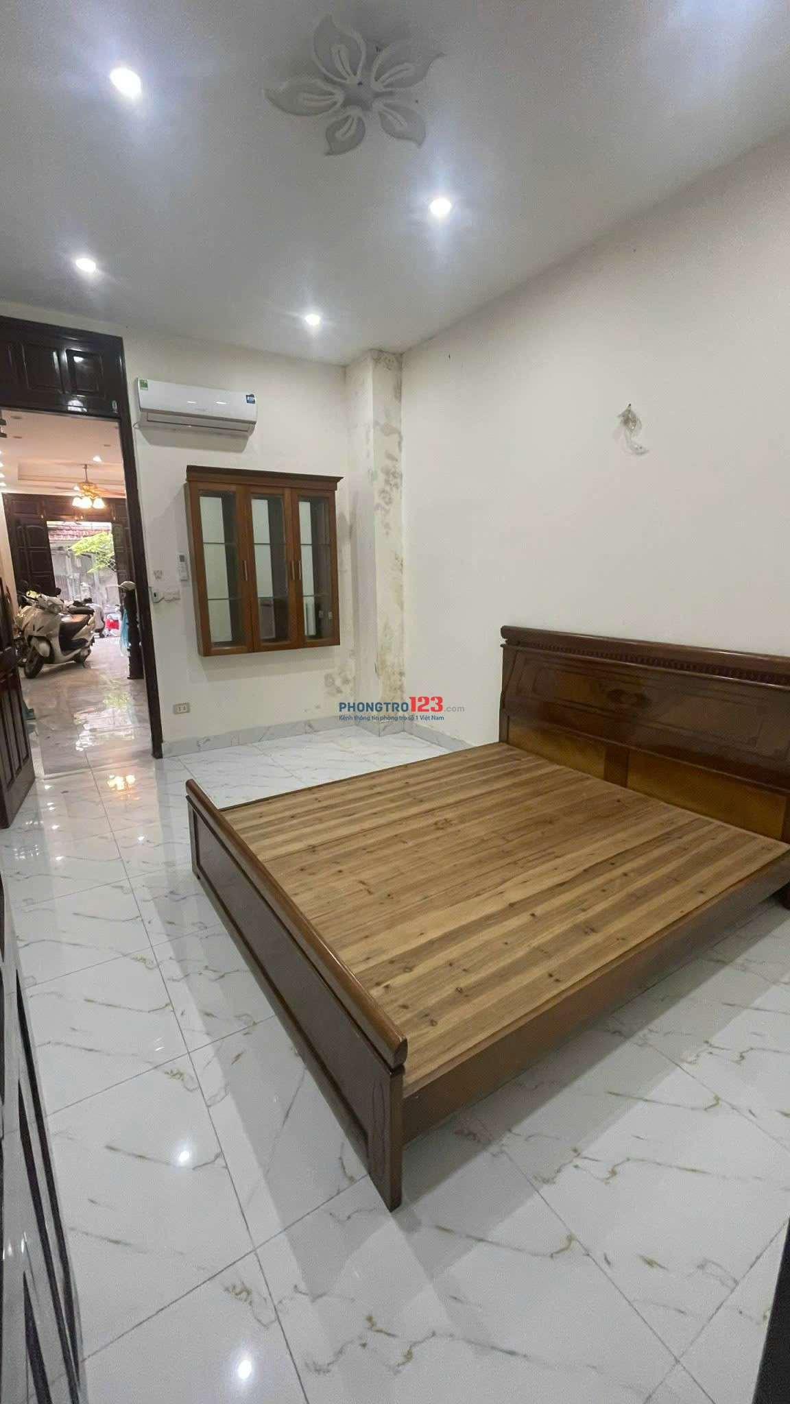 Phòng trọ 30m2 khép kín 470 Nguyễn Trãi, đầy đủ nội thất (tầng 1)