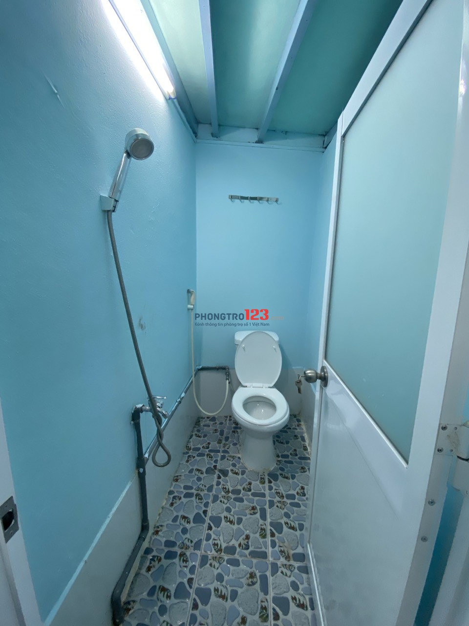 Phòng trọ gác cao 2m Nguyễn hữu cảnh gần manor võ duy ninh cầu thủ Thiêm cầu sài gòn