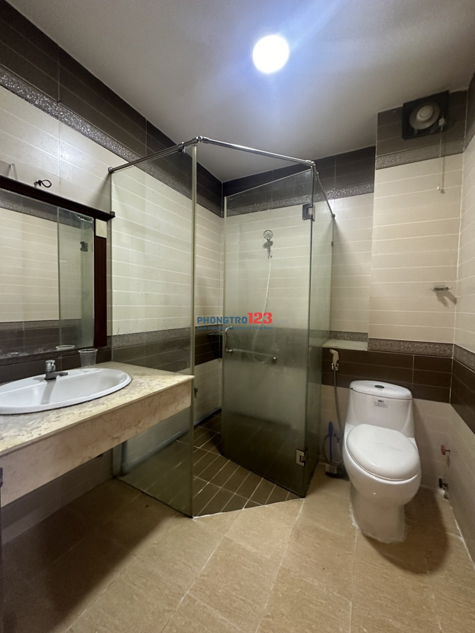 hệ thống KT house ( chính chủ )Khai trương chdv mới:130 CỐNG LỠ F15 TÂN BÌNH_ 3,7tr ( phòng ban c