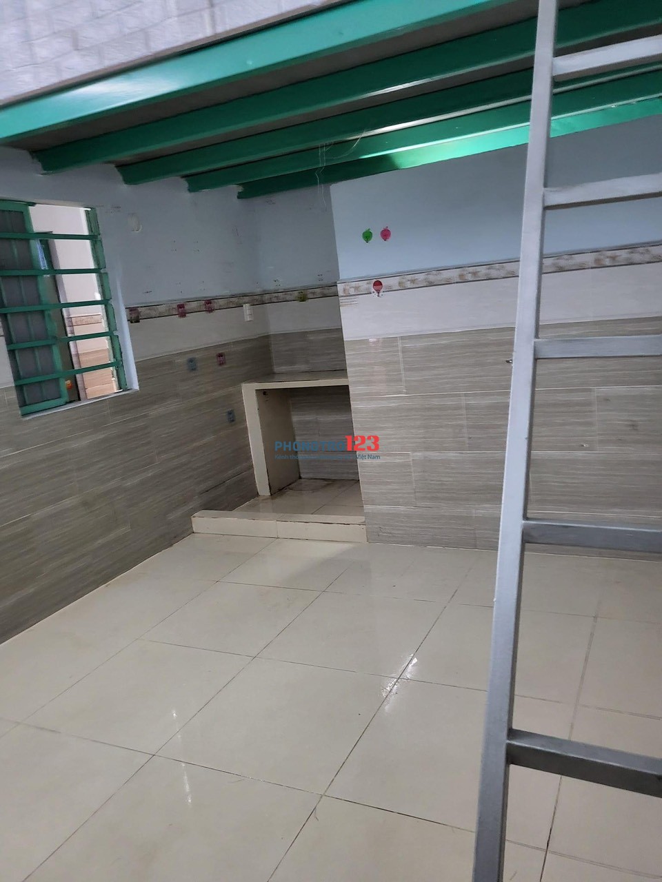 Phòng trọ mới , hiện cho thuê từ ( giá rẻ chỉ bằng phòng cũ nhiều năm): 2.5tr ( có máy lạnh 2,7tr)
