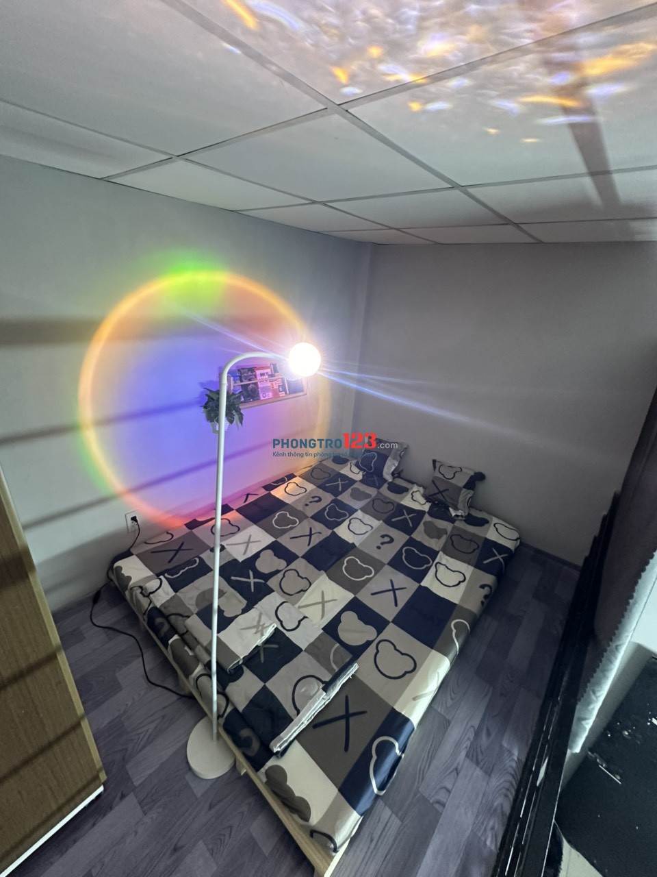 Hệ thống phòng trọ KT house:Địa chỉ: 18 thạnh lộc 2, phường thạnh lộc,ngay ngã tư ga- 3,7tr ( gác