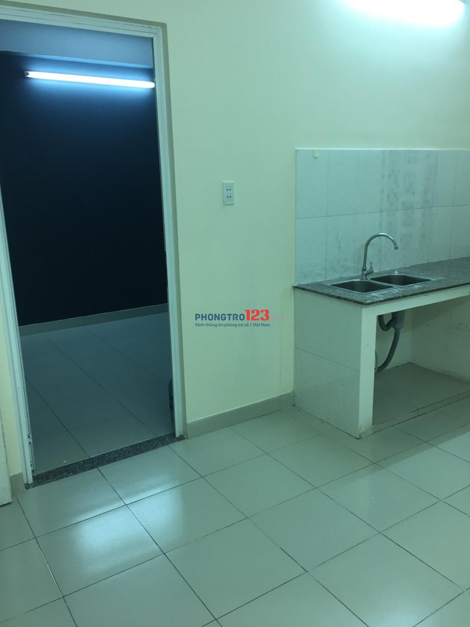 Cho thuê phòng 36m2 tuyệt đẹp, thoáng mát ở lầu 4