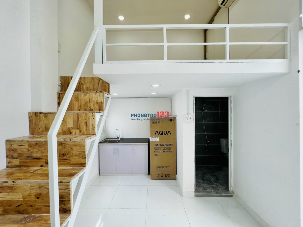 Cho thuê phòng đẹp như mơ – gác cao, ban công thoáng, đủ nội thất – 3/2, Q11