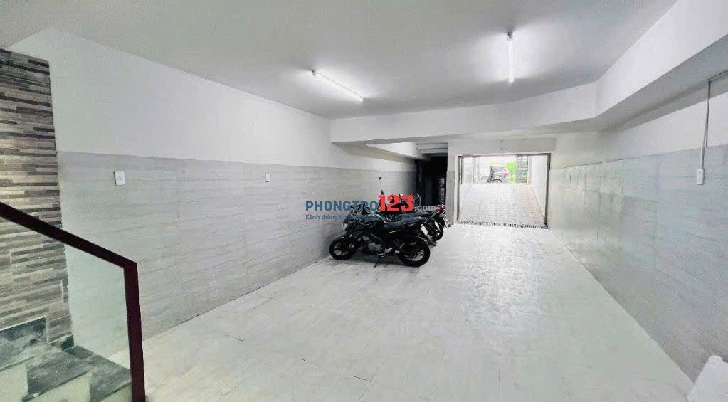 Tìm 2 Nam Ở Ghép, Full nội thất, trống sẵn tại Vạn Phúc City, ưu đãi sinh viên