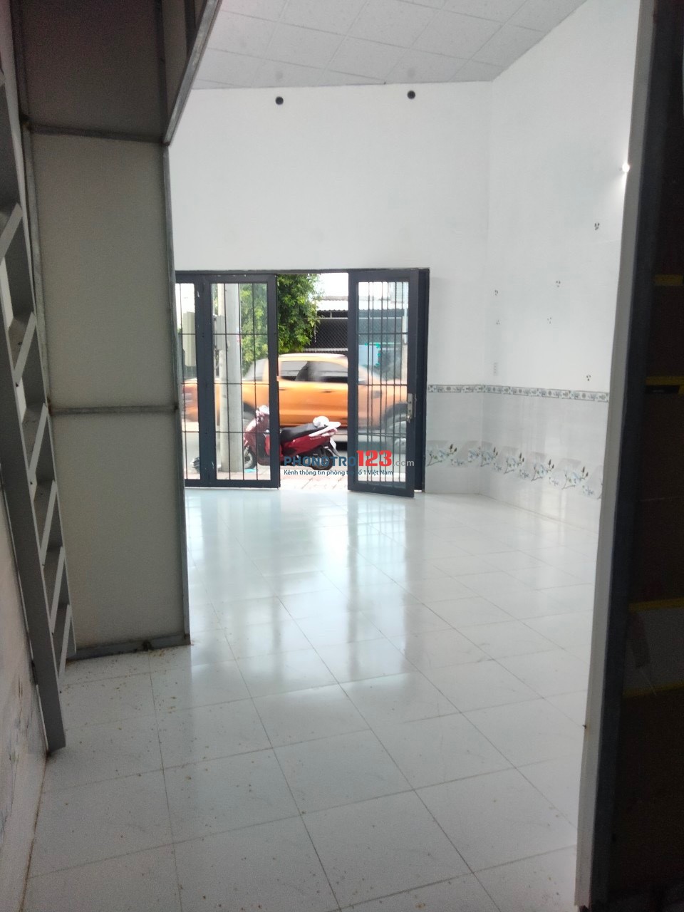 Cho thuê mặt bằng kinh doanh 50m2 tại mặt tiền đường 492C Ca Văn Thỉnh