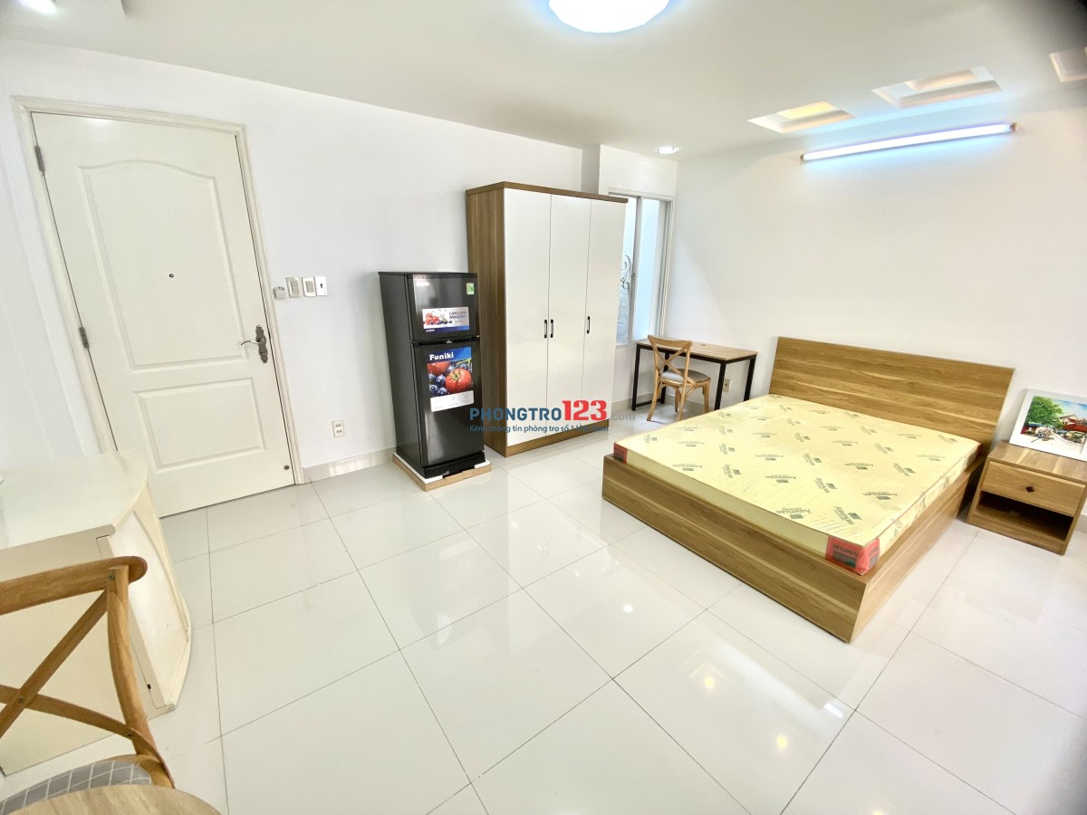 CHO THUÊ PHÒNG TRỌ Ở BÌNH THẠNH FULL NỘI THẤT GẦN ĐẠI HỌC VĂN LANG