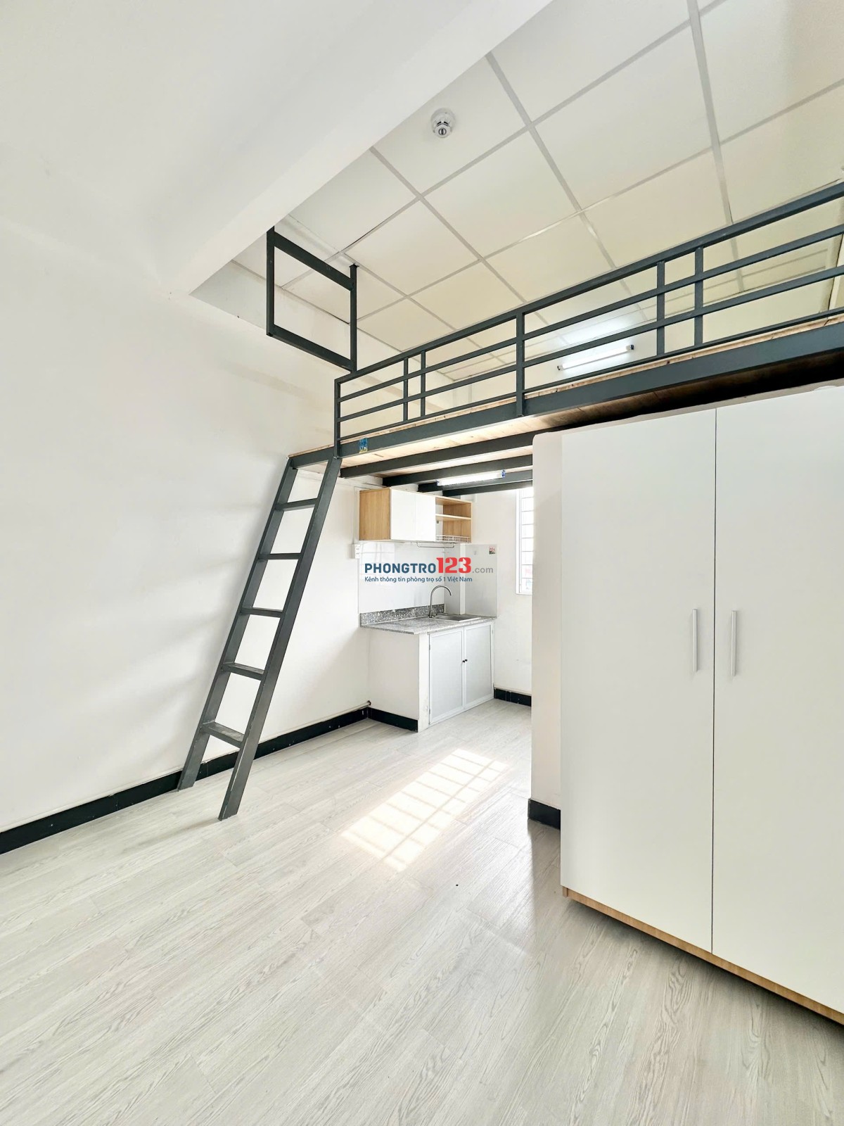 Phòng trọ duplex riêng biệt – gần chợ Bàu Cát – khu Âu Cơ, Tân Bình