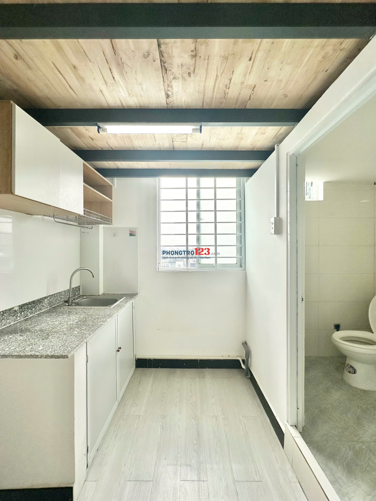 Phòng trọ duplex riêng biệt – gần chợ Bàu Cát – khu Âu Cơ, Tân Bình