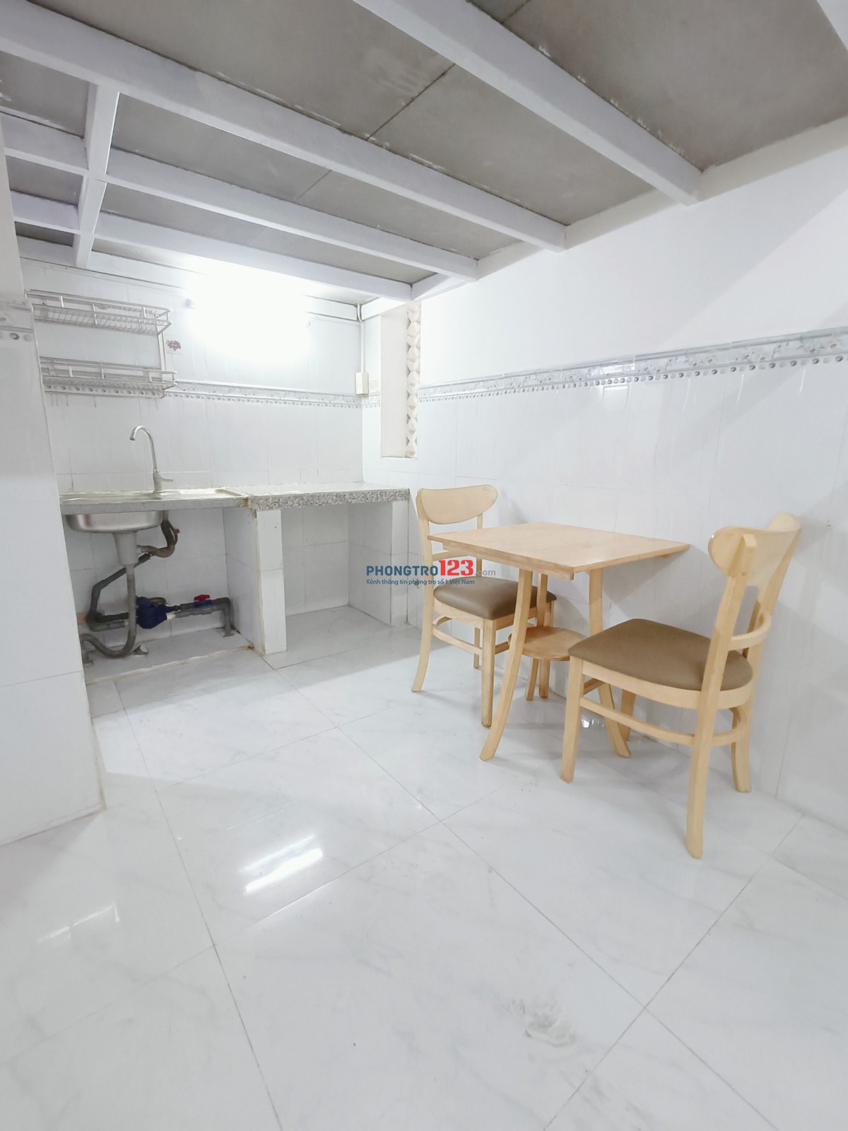 Phòng siêu thoáng mát đầy đủ tiện ích Trường Chinh, P13, Tân Bình