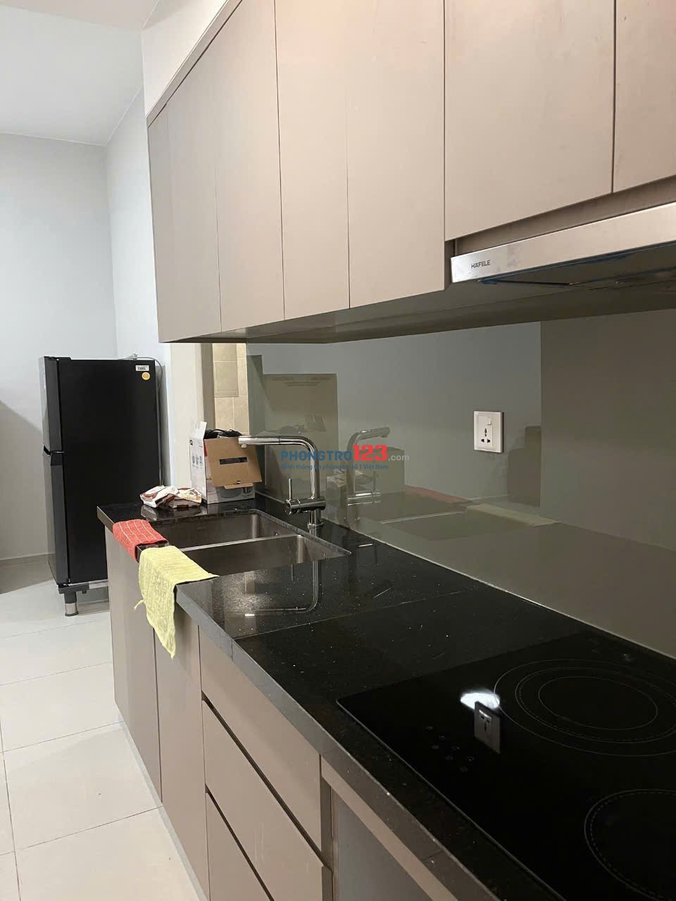 Chung cư Kingston, Hoàng Văn Thụ, PN: 2p ngủ, full nội thất, 90m2, 18triệu