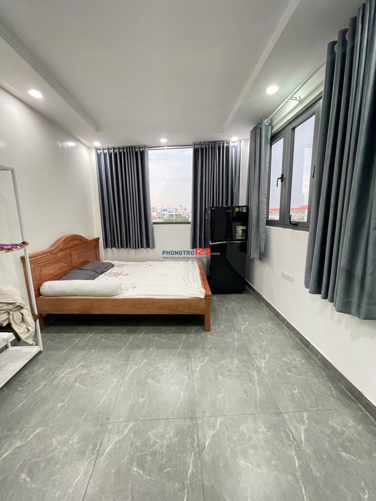Cho thuê phòng 25m2 mới xây 100%, có gác lững tại 492 Ca Văn Thỉnh