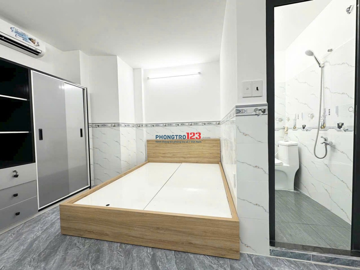 Căn Hộ 1PN Tách Bếp Ban Công _ Có Hồ Bơi, Nơ Trang Long Gần Chợ Nguyễn Xí