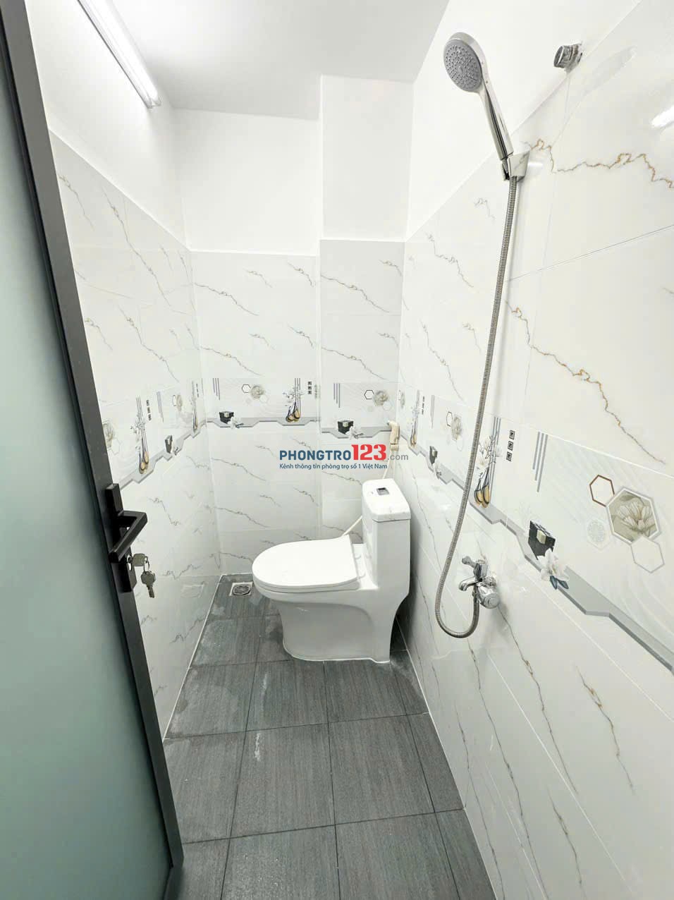 Căn Hộ 1PN Tách Bếp Ban Công _ Có Hồ Bơi, Nơ Trang Long Gần Chợ Nguyễn Xí