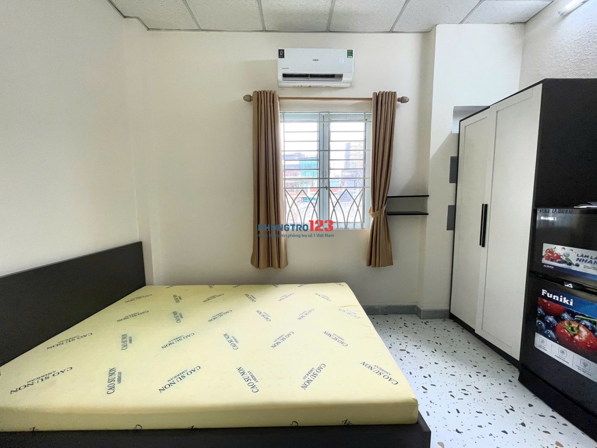 Cho thuê phòng siêu thoáng, full nội thất ngay khu ẩm thực Phan Xích Long, giáp Q1, 3, Bình Thạnh