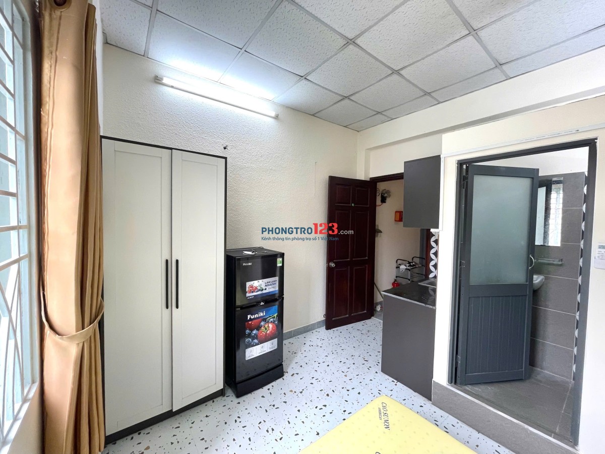 Cho thuê phòng siêu thoáng, full nội thất ngay khu ẩm thực Phan Xích Long, giáp Q1, 3, Bình Thạnh