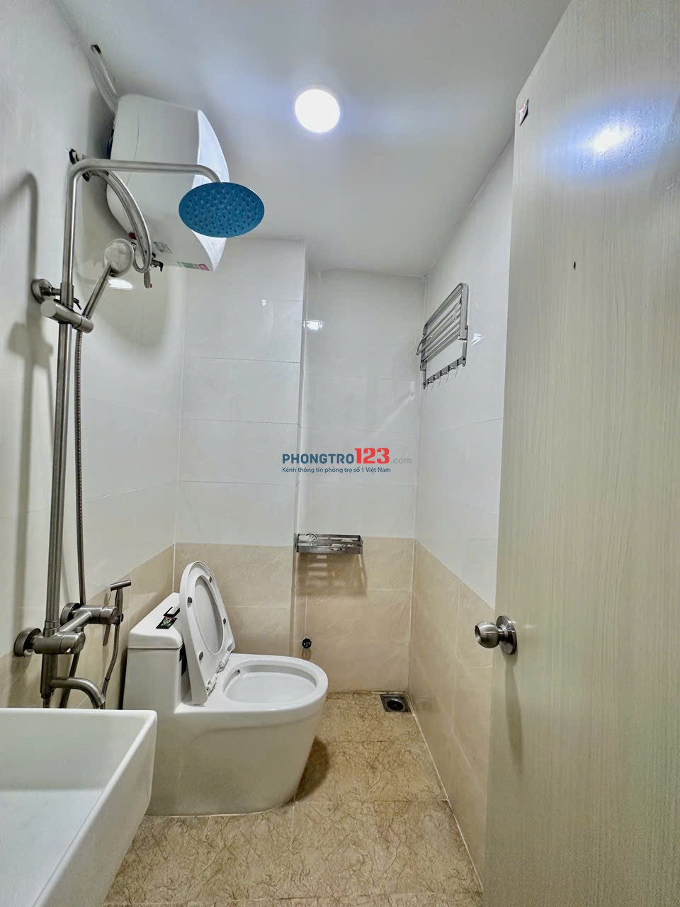 CHDV 2 PN KẾ CẦU PHÚ MỸ, FULL NỘI THẤT, QUẬN 7