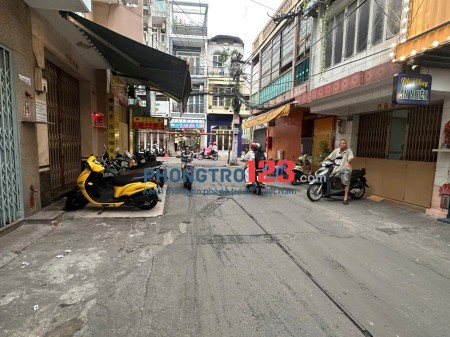 Cho thuê mặt bằng kinh doanh buổi sáng đường Hàn Hải Nguyên, quận 11