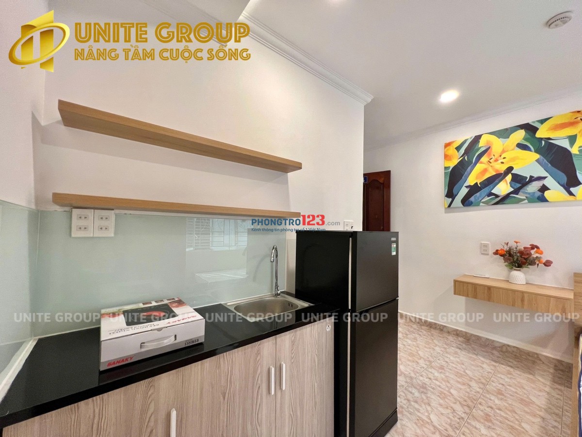 Cho thuê phòng trọ ngay bình thạnh đầy đủ nội thất giáp Q1 ban công xịn xò và đại họcHIU Hutech
