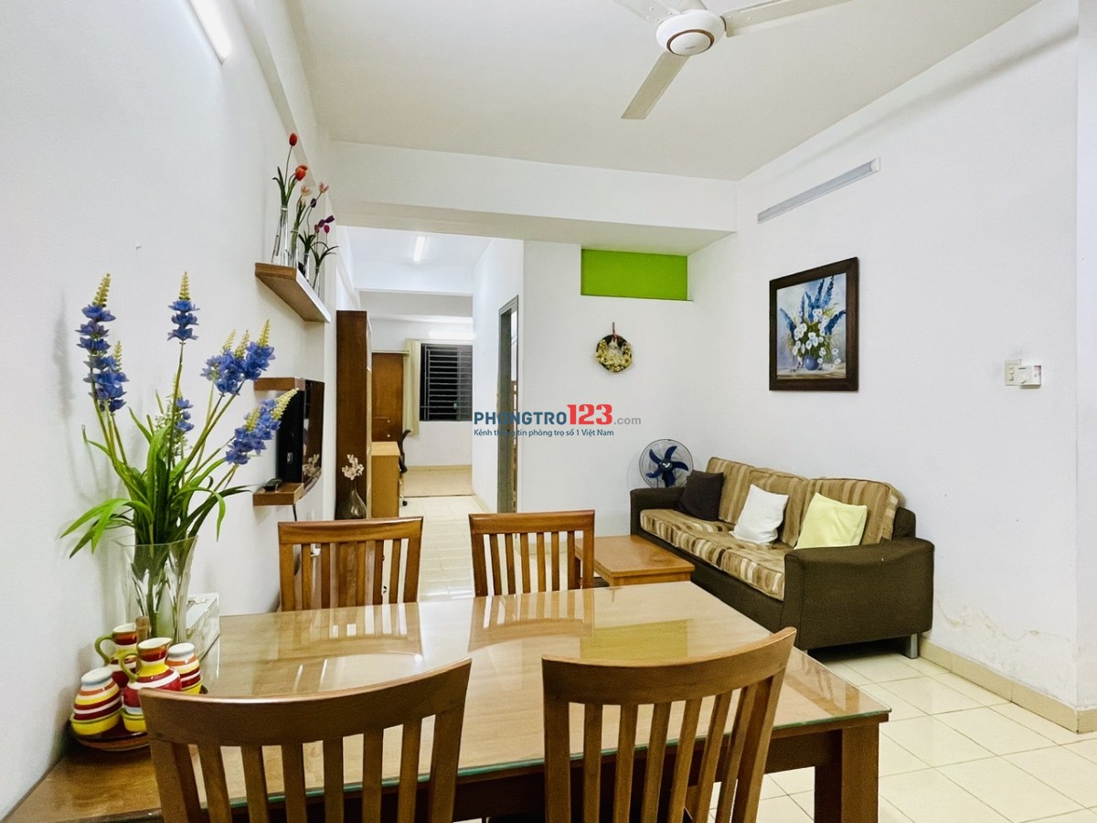 Chính chủ cho thuê căn hộ CC Gia Phú 2PN full nội thất