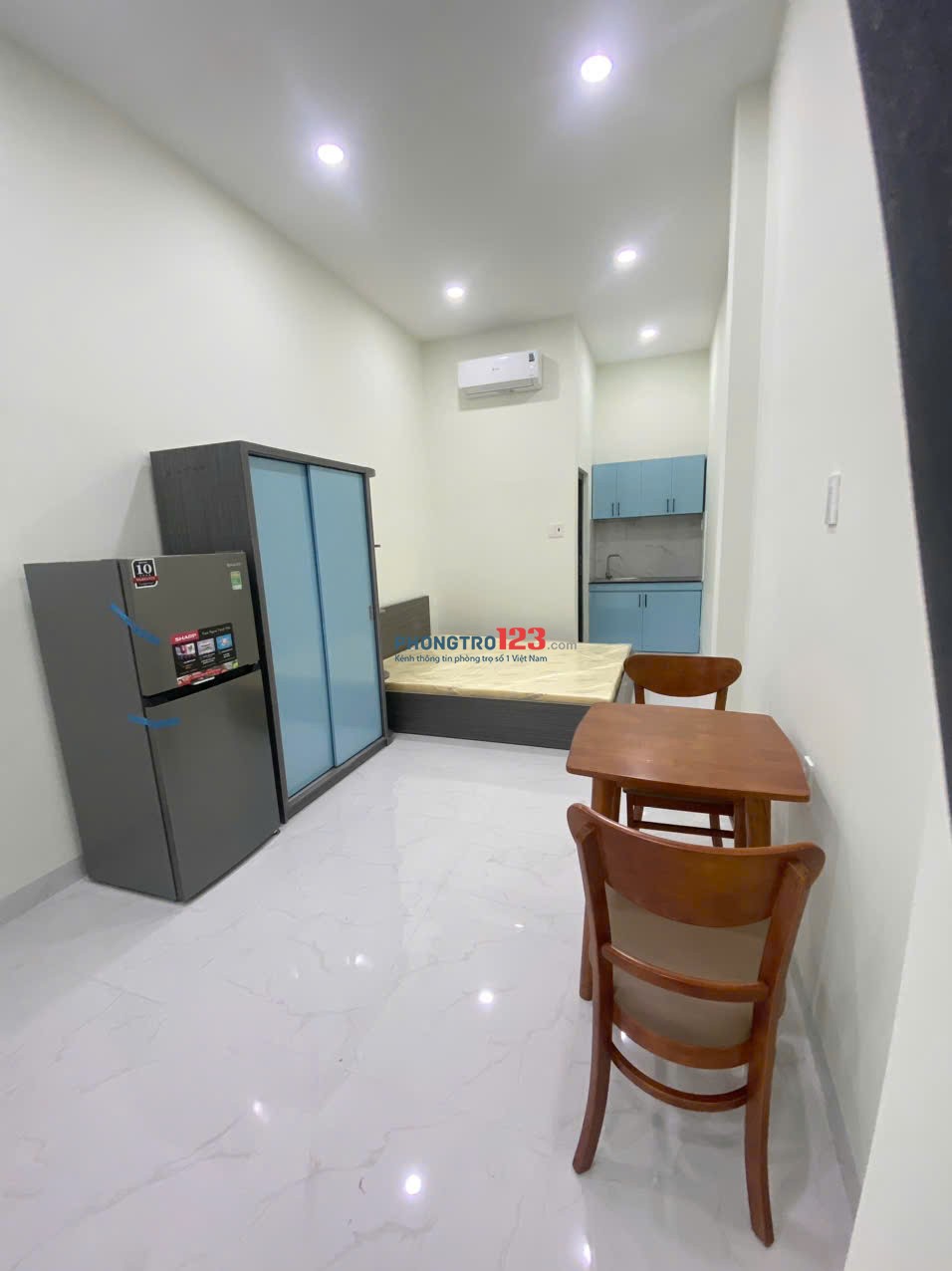 Cho thuê chdv Cát Lái đường 40CL gần UMT gần citisoho, DT 30m2 tầng trệt siêu rộng