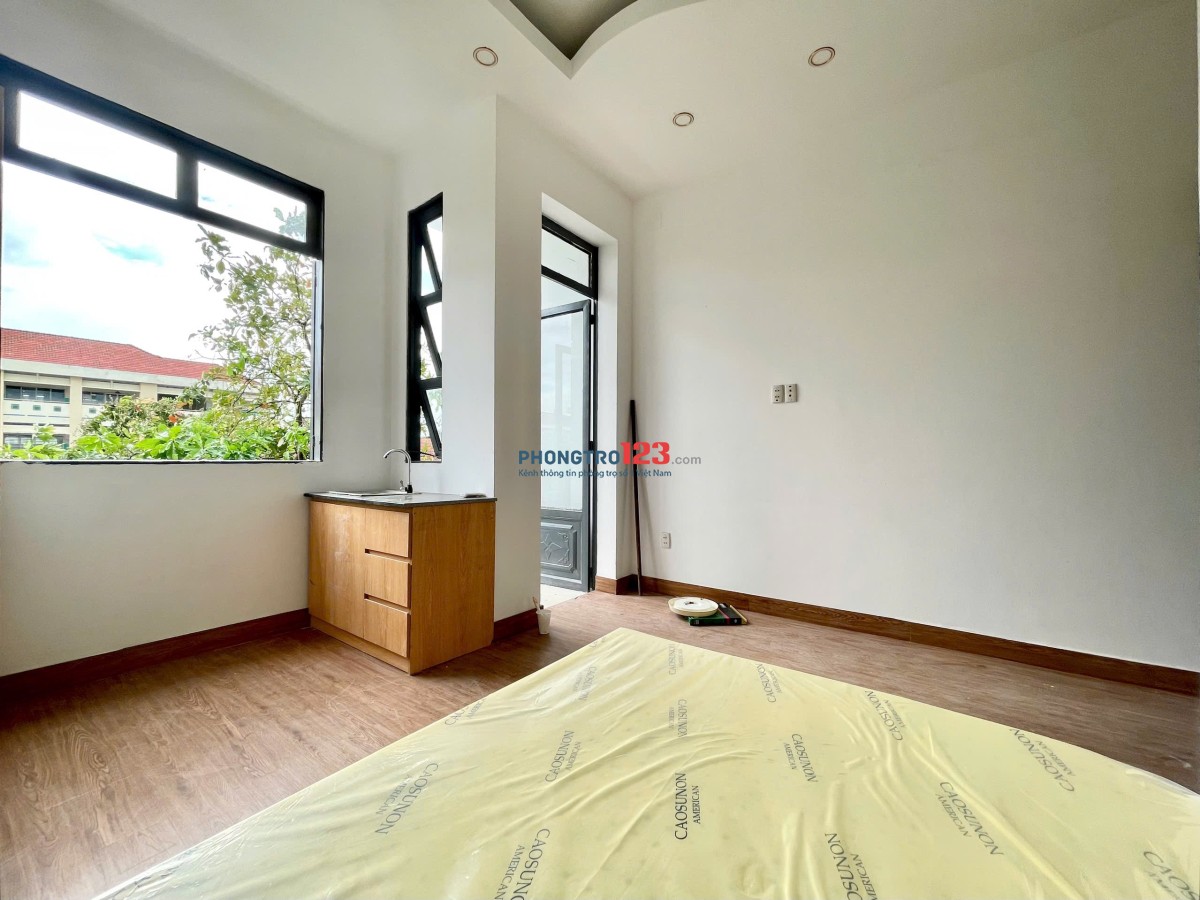 Chào đón TSV 2K7 Khai Trương Phòng mới, Ban Công, Full Nội Thất_Bình Thạnh gần ngay Văn Lang, IUH
